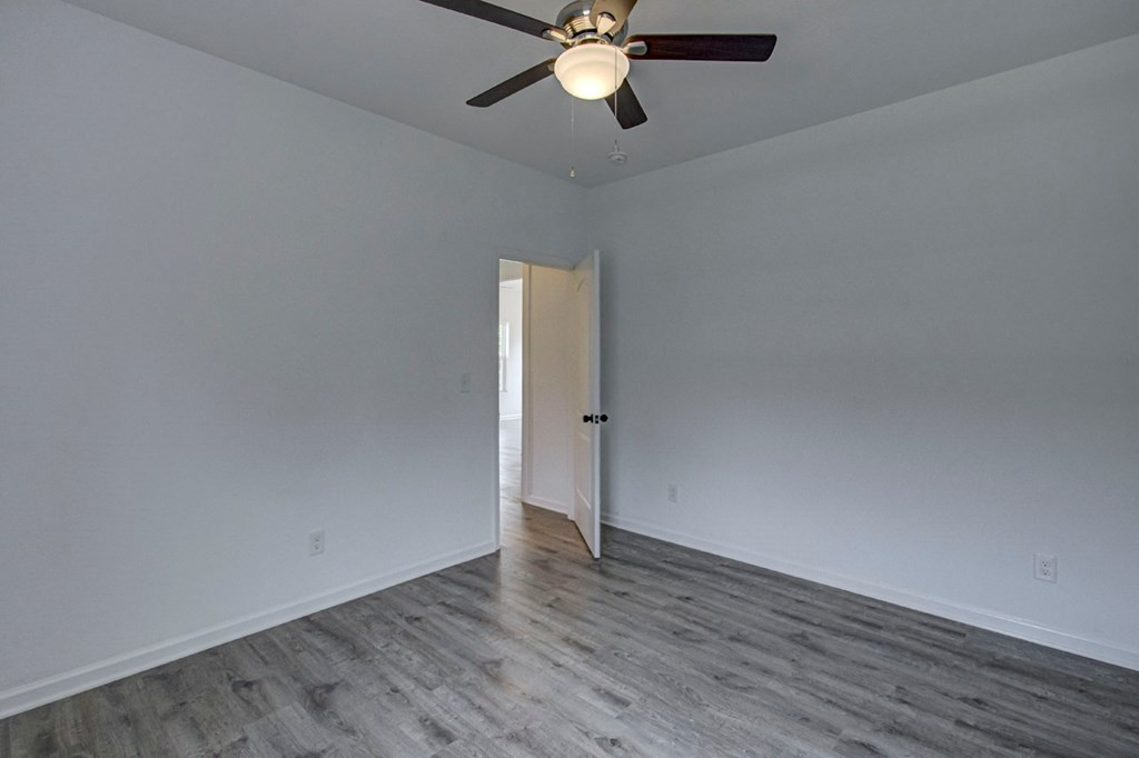 1518 Patricia Holt Boulevard Boulevard