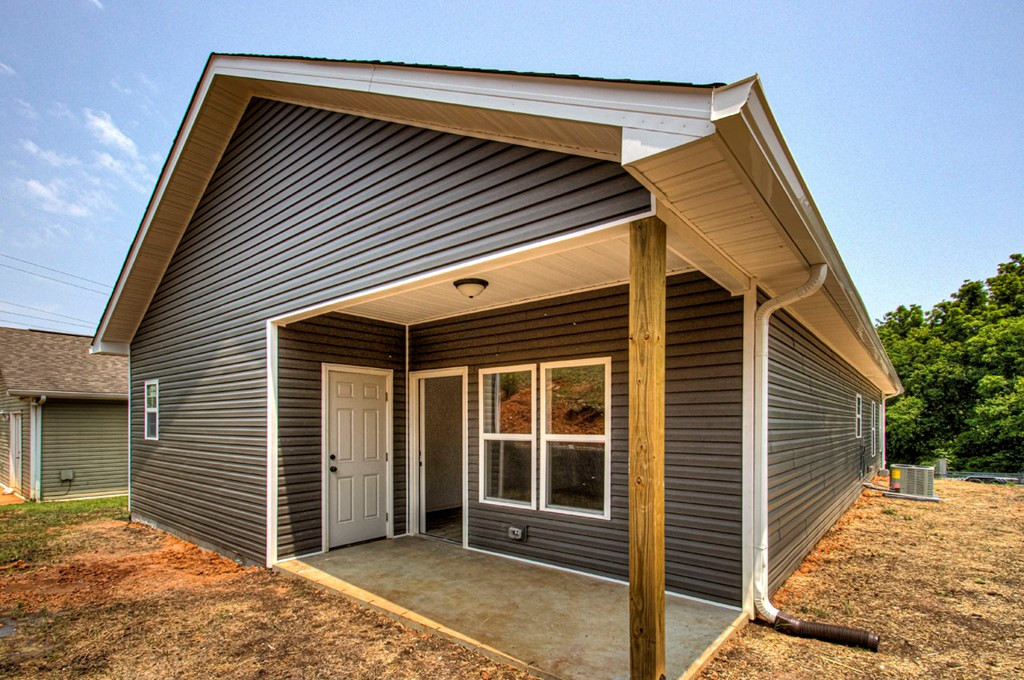 1518 Patricia Holt Boulevard Boulevard