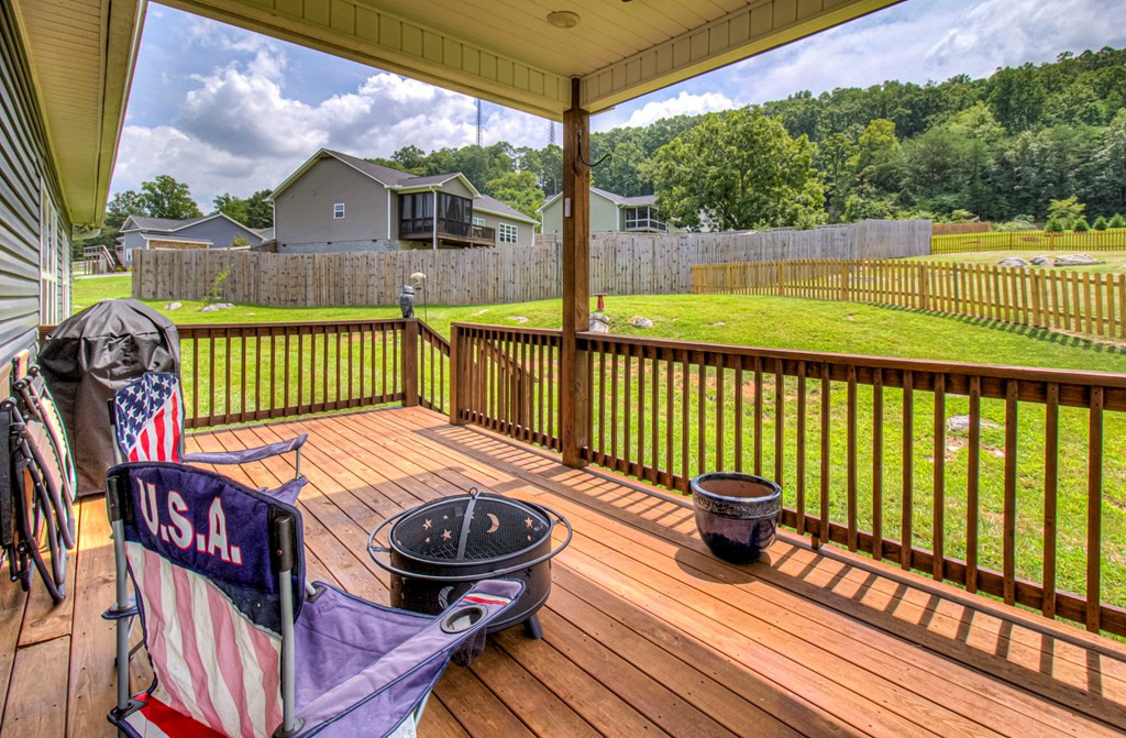 220 Clear Creek Way Way