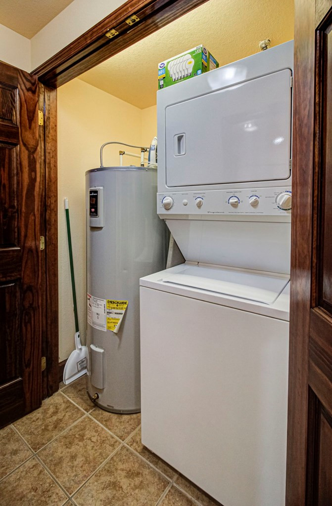 410 Big Bear Way, Unit: #2003