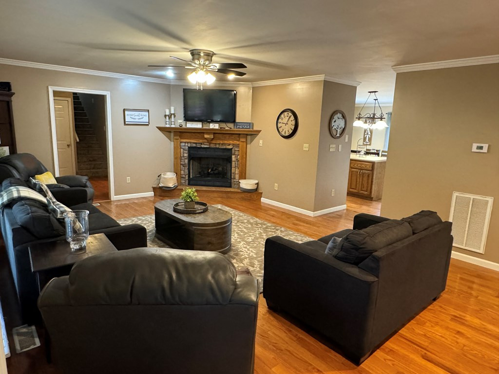 1420 Red Cedar Lane Lane