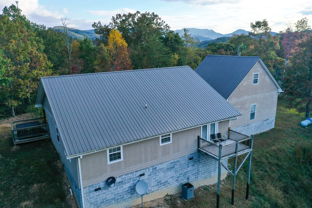 1420 Red Cedar Lane Lane