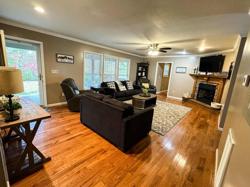 1420 Red Cedar Lane Lane