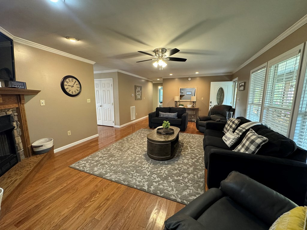 1420 Red Cedar Lane Lane