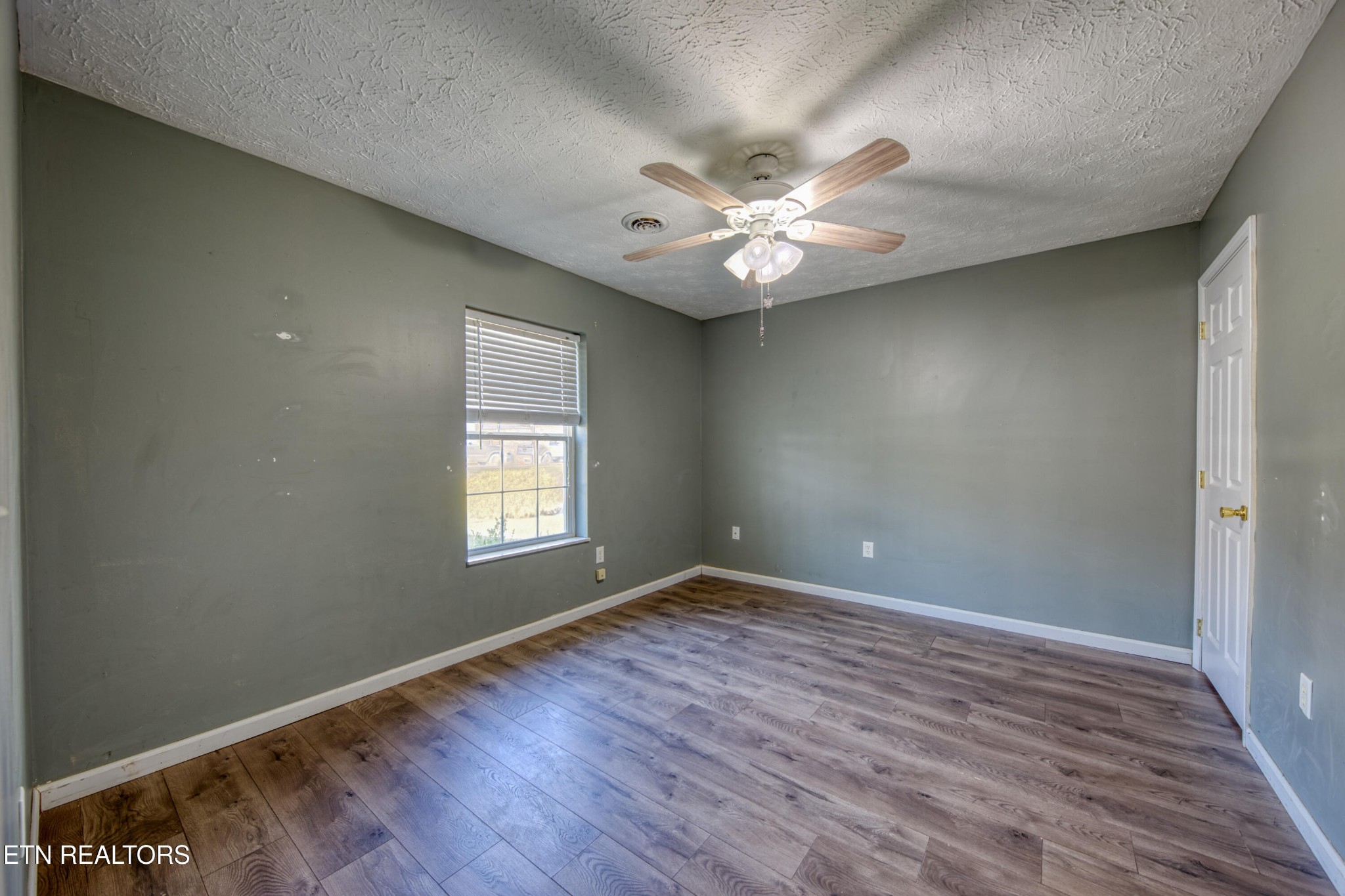 2502 Bay Meadows Way