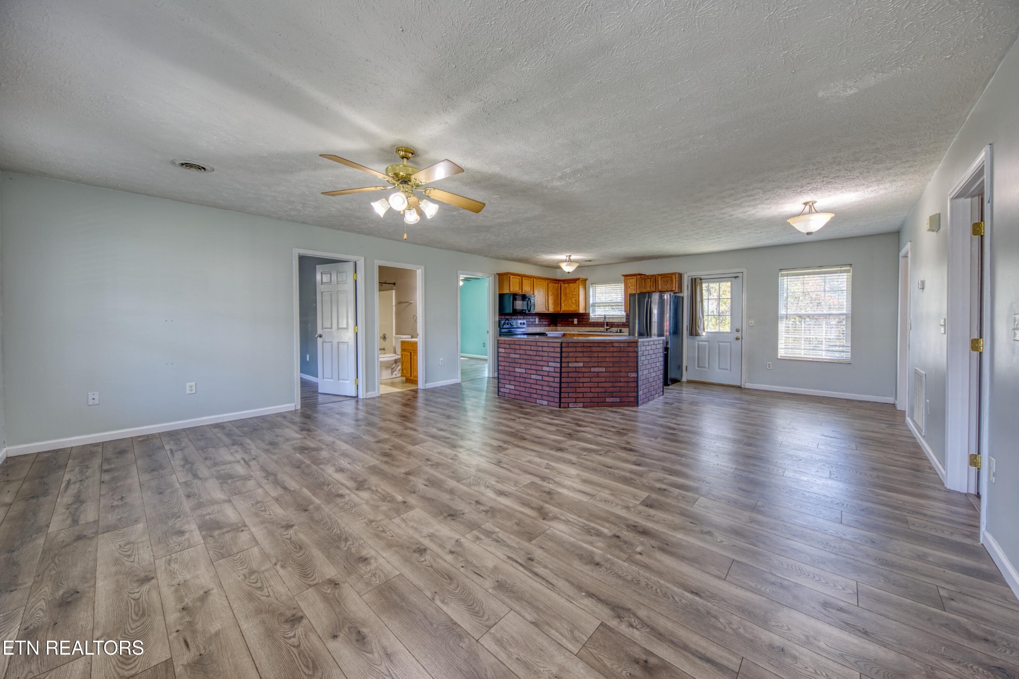 2502 Bay Meadows Way