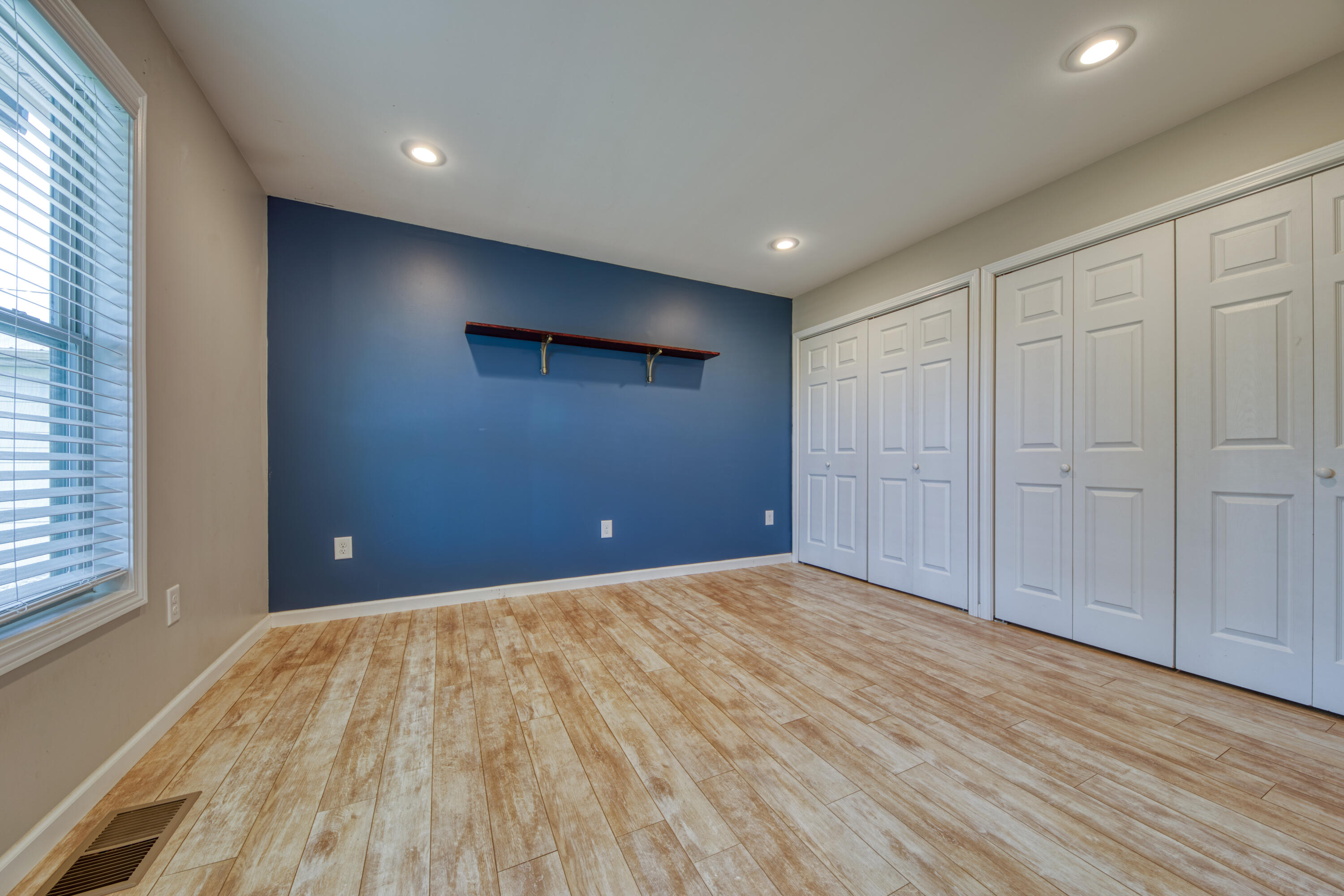 1053 Old Newport Hwy.