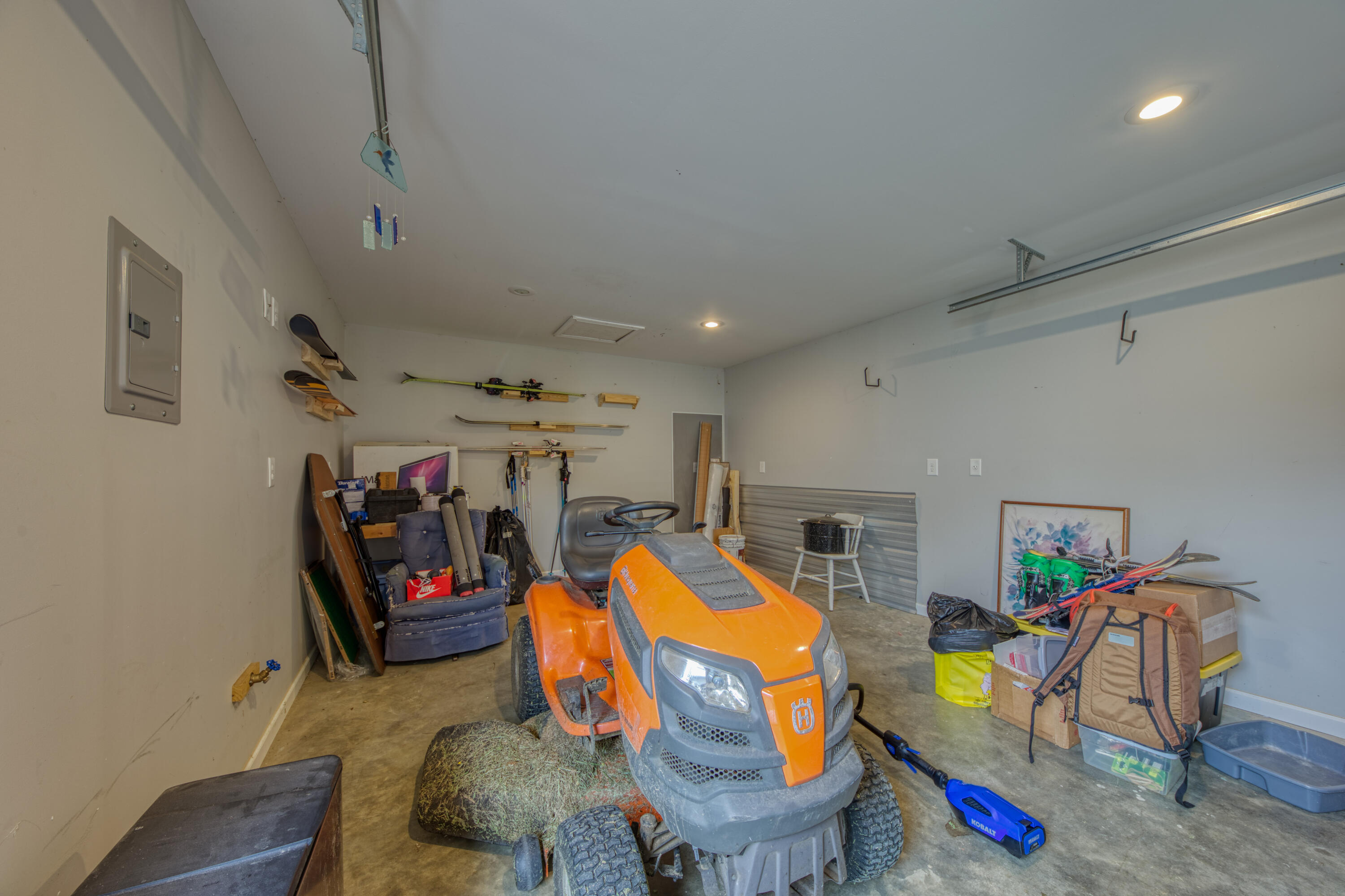 1053 Old Newport Hwy.