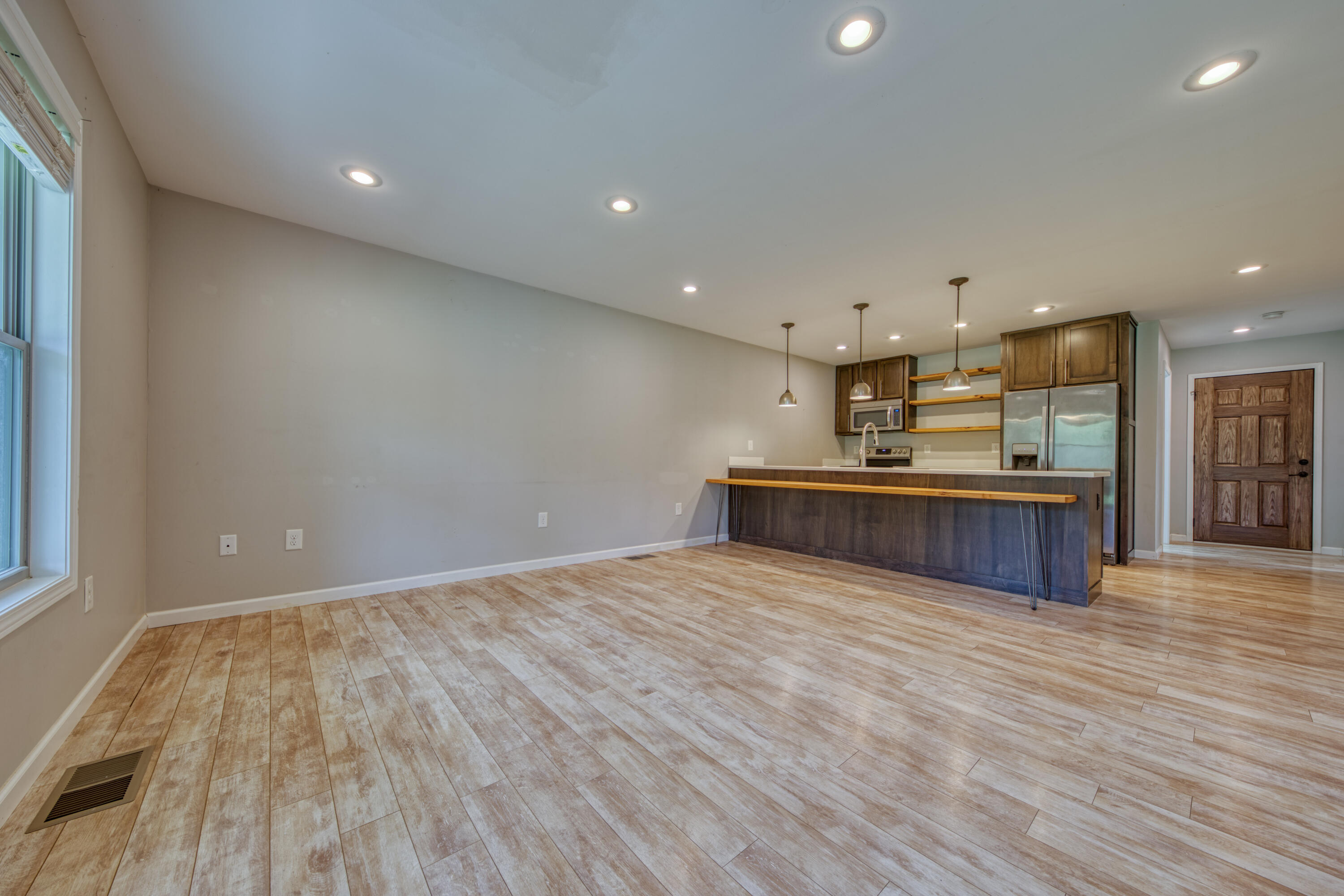 1053 Old Newport Hwy.