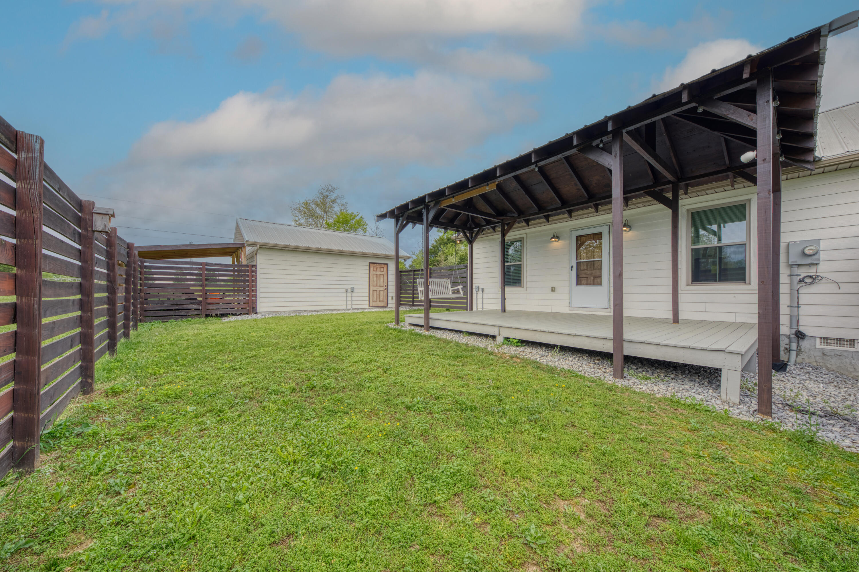 1053 Old Newport Hwy.