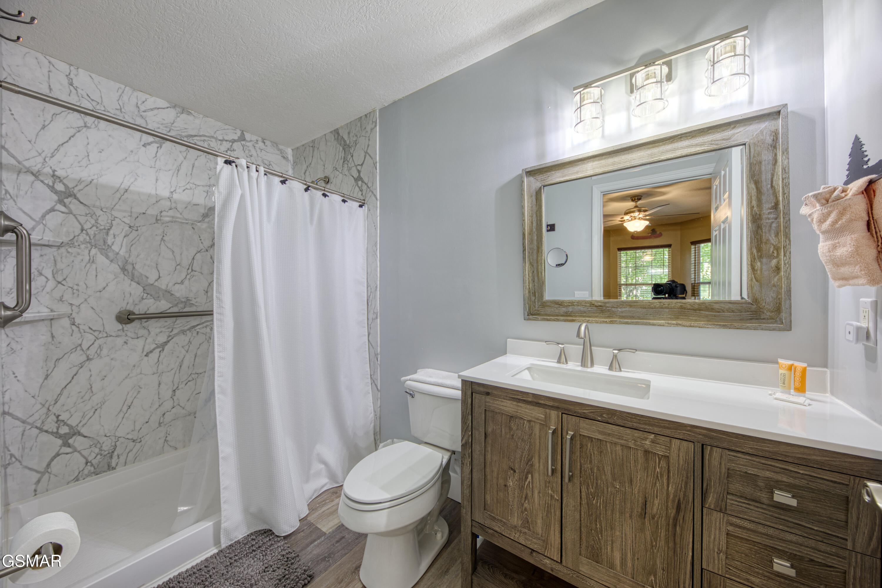 2712 Cobblestone Drive Drive