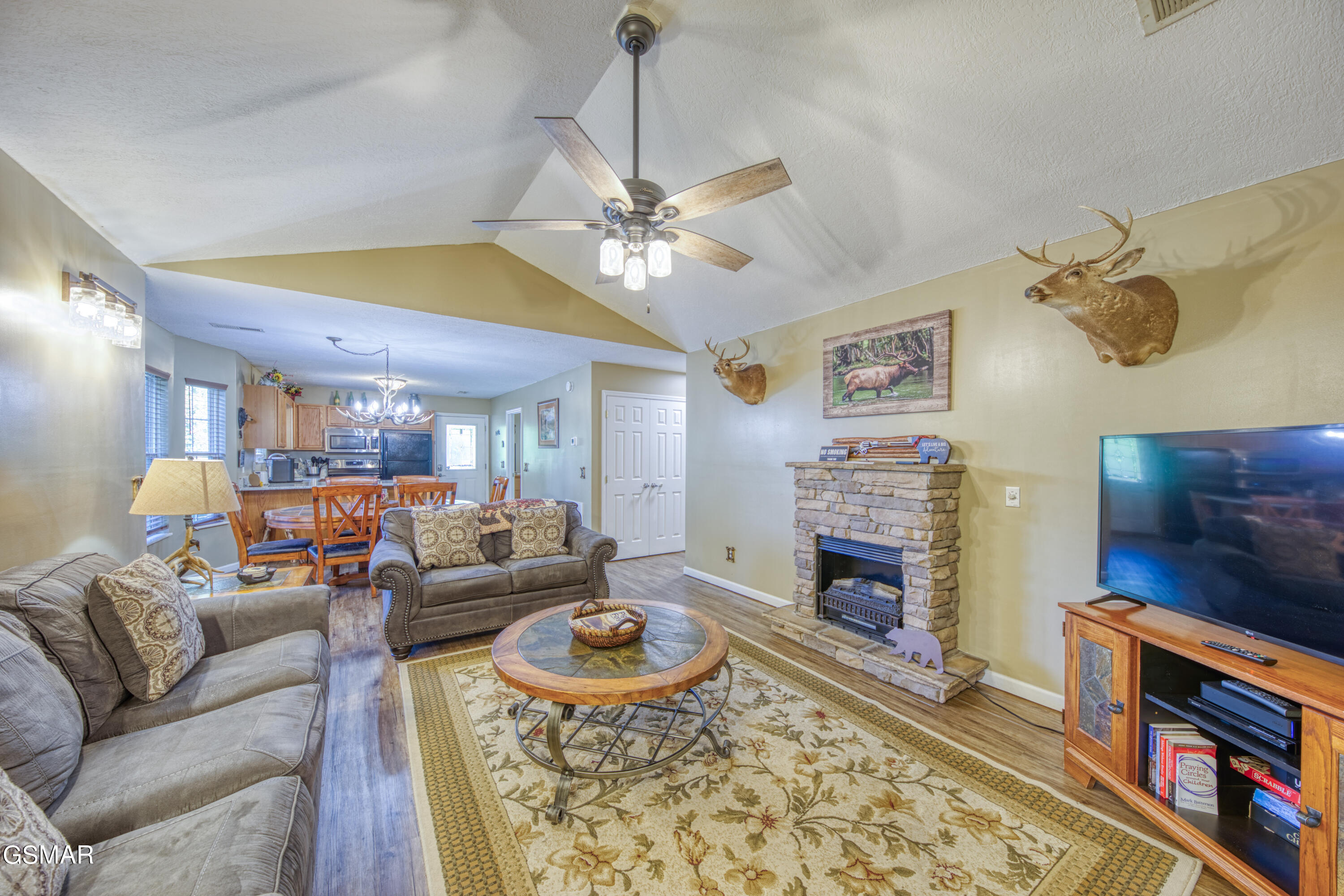 2712 Cobblestone Drive Drive