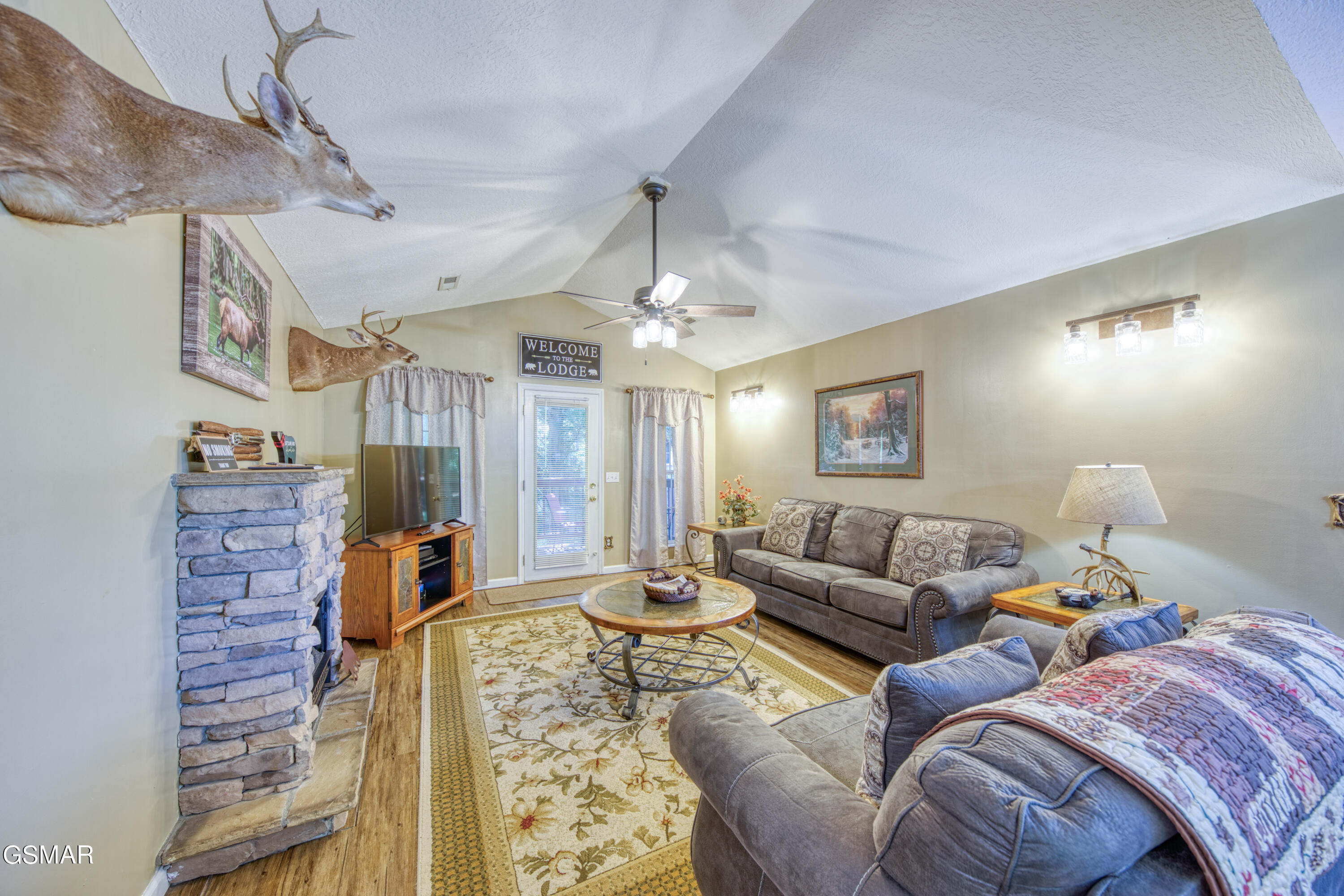 2712 Cobblestone Drive Drive