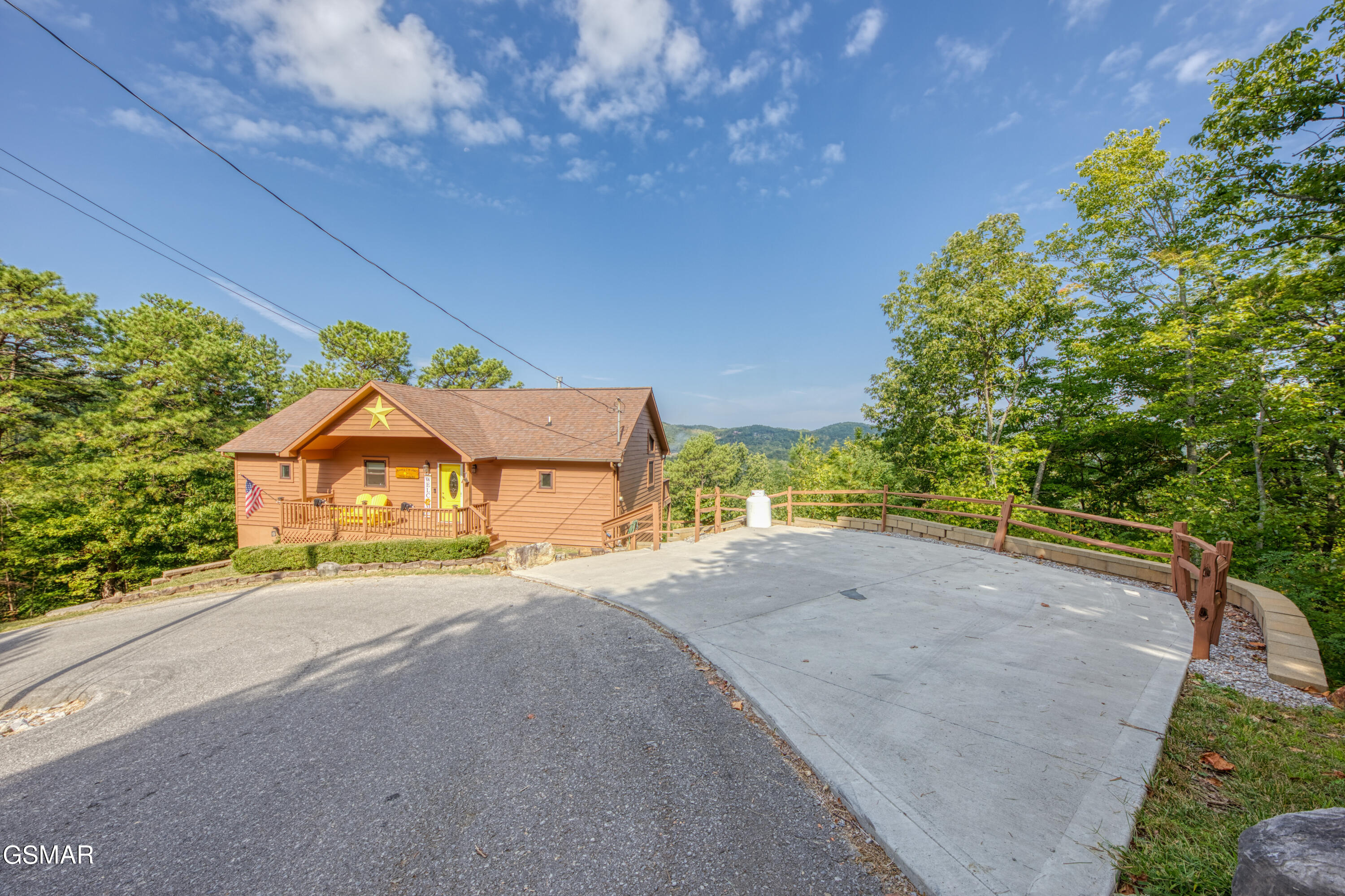 4109 Ole Smoky Way Way
