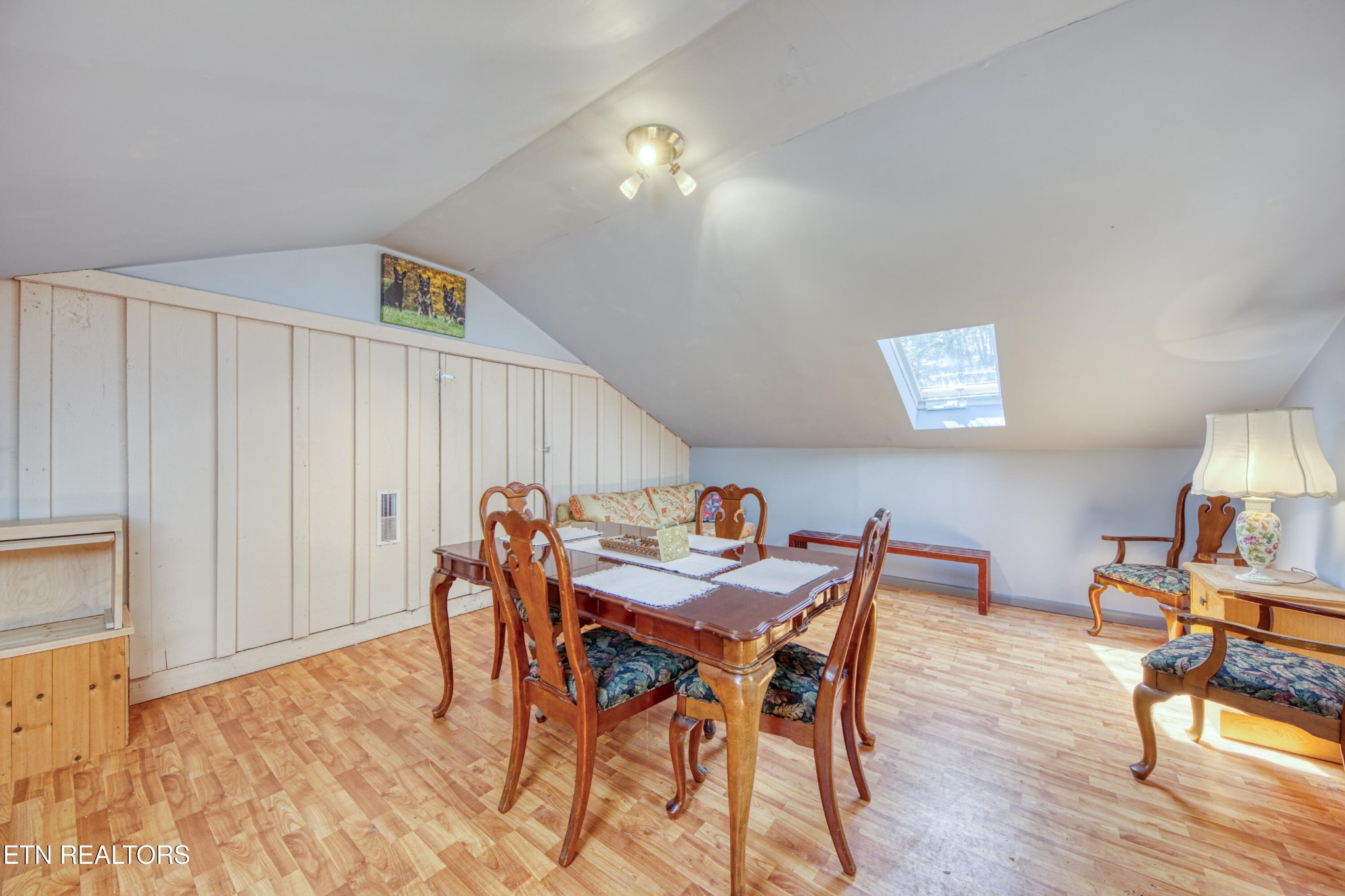 647 Sunshine Trail
