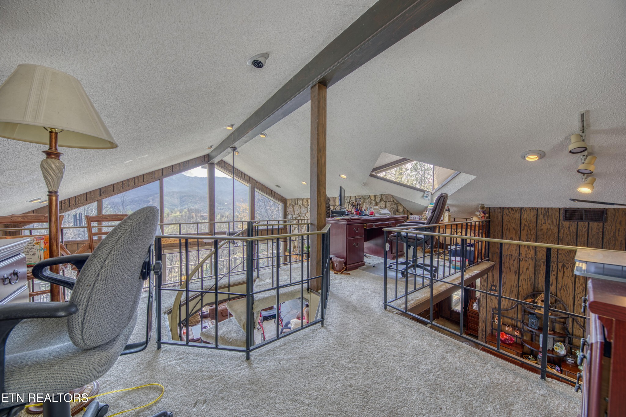 647 Sunshine Trail