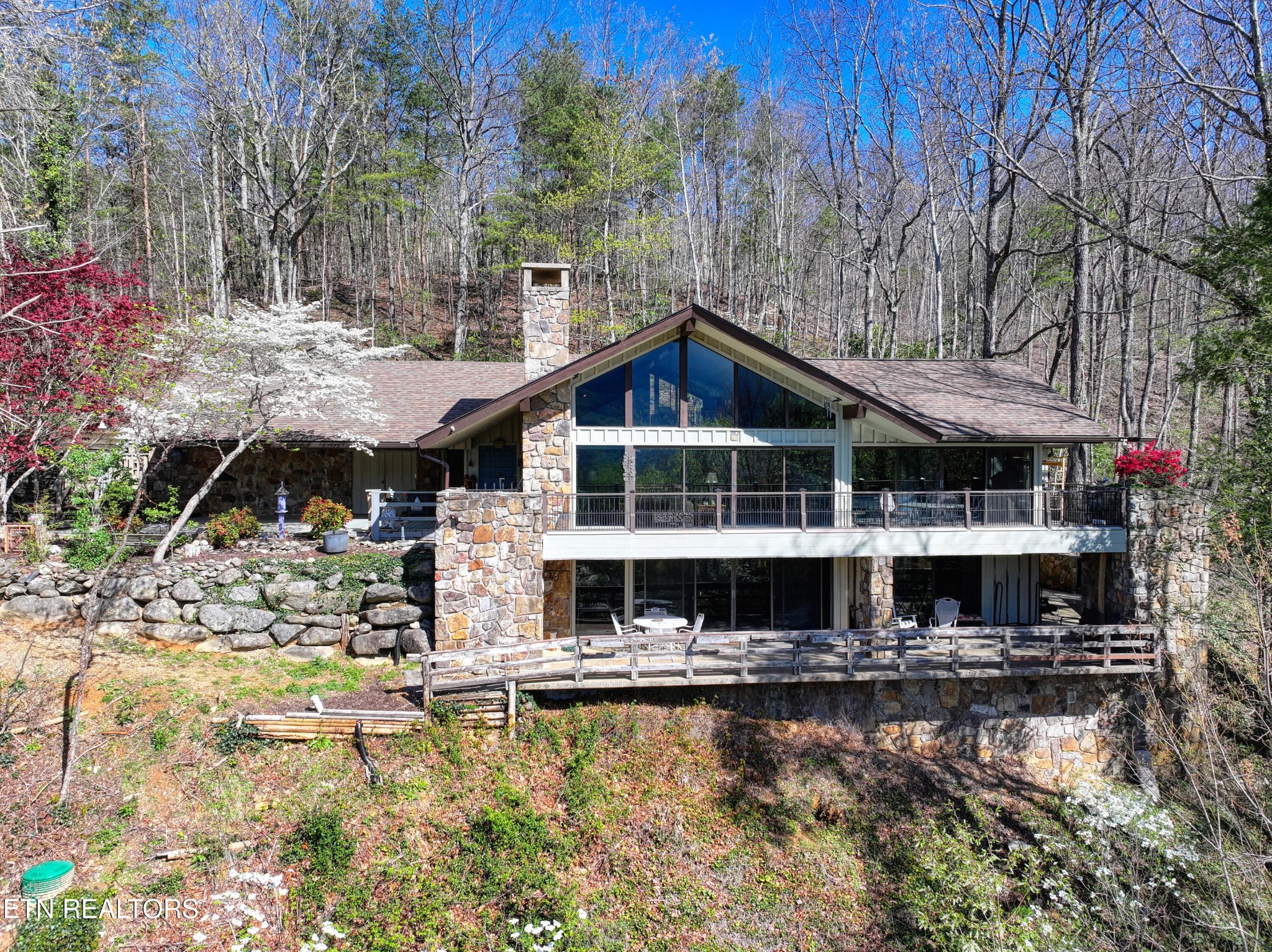 647 Sunshine Trail
