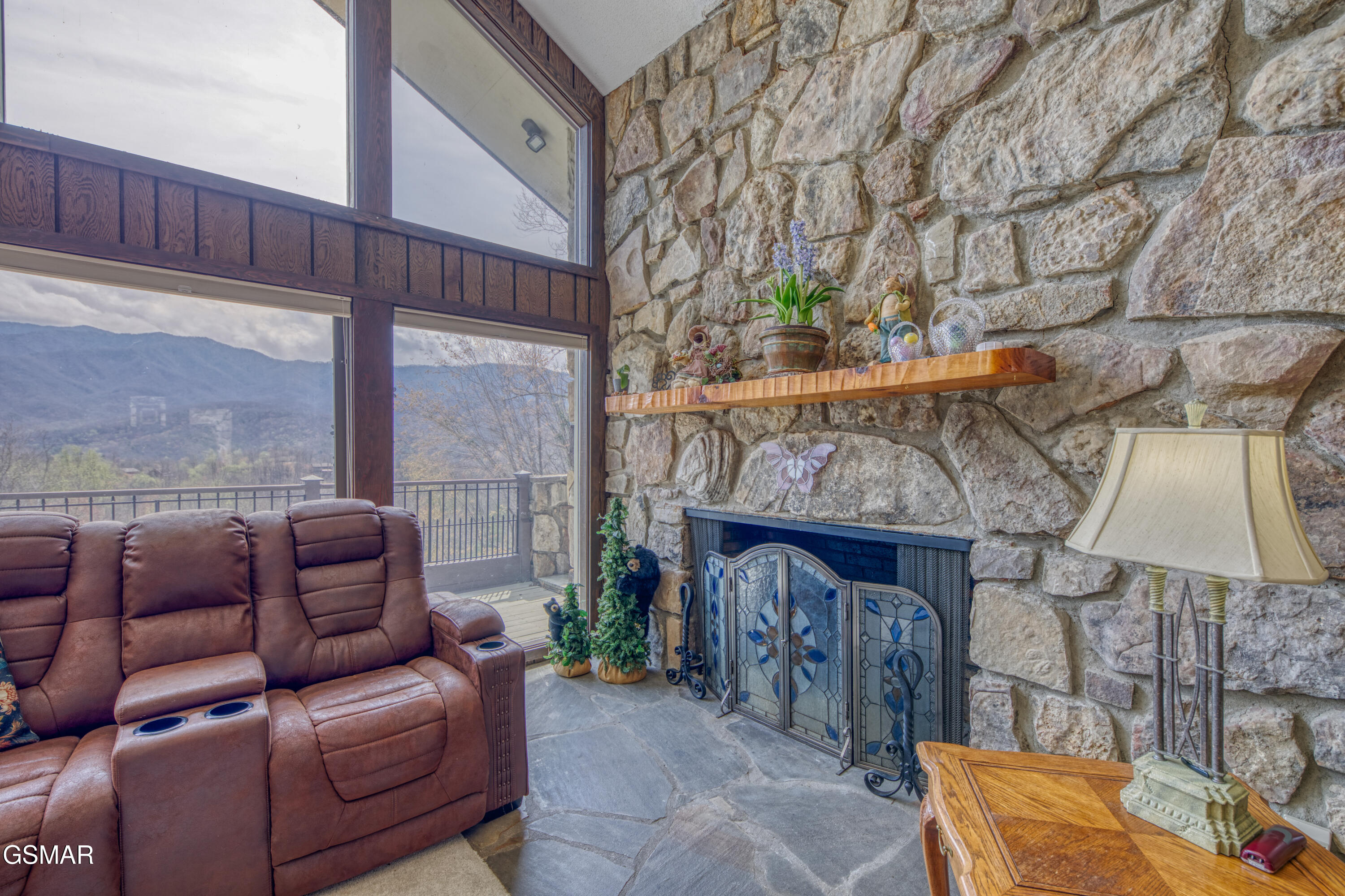 647 Sunshine Trail Trail
