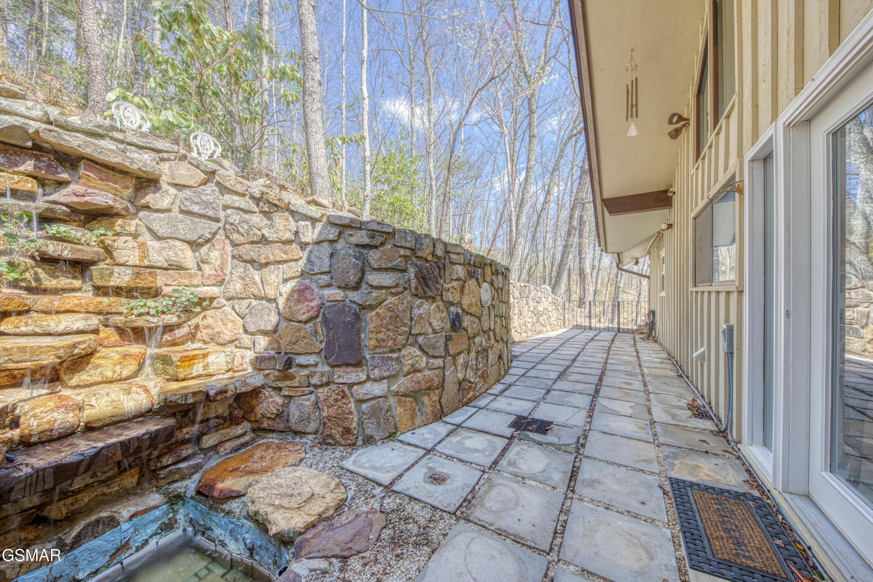647 Sunshine Trail Trail