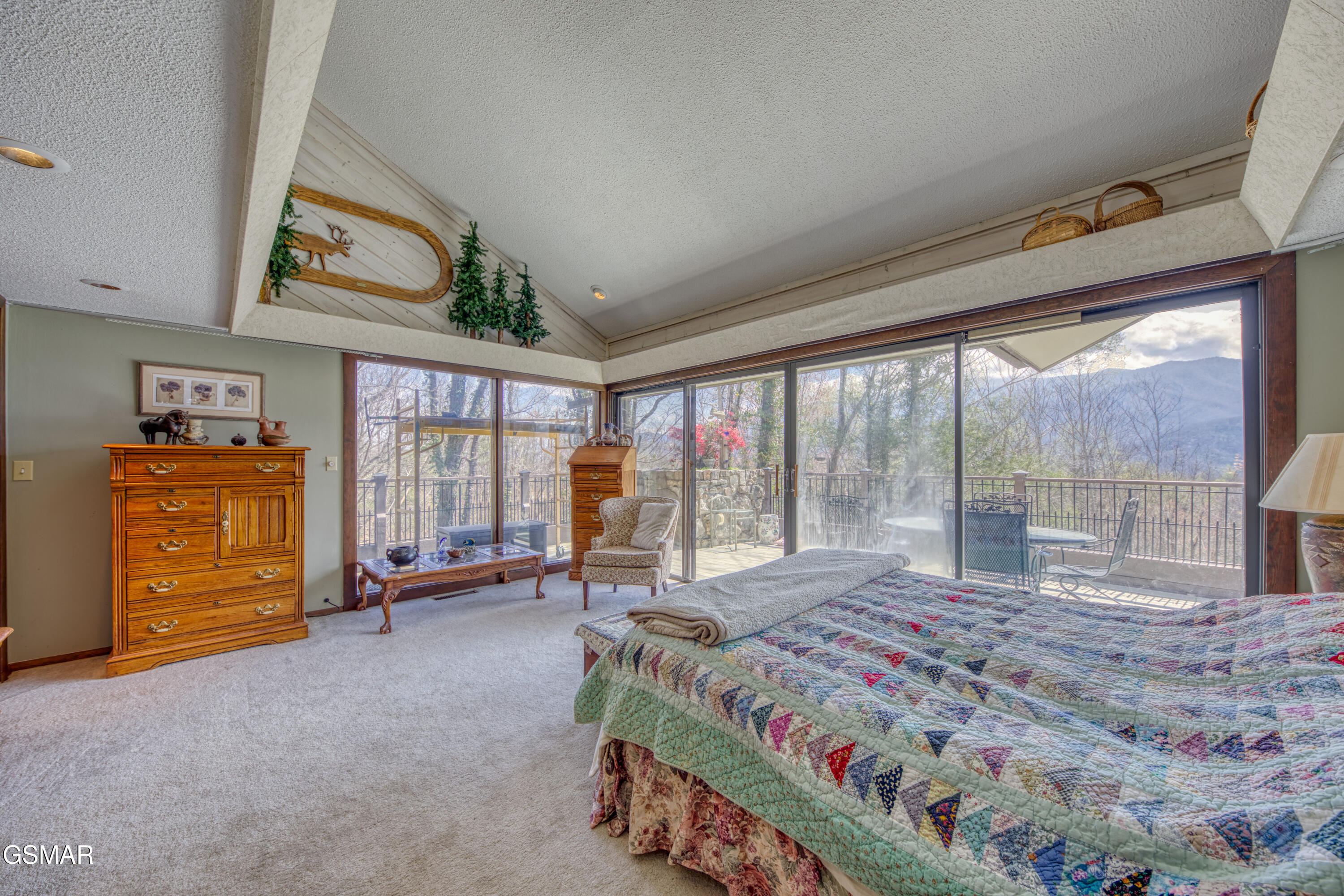 647 Sunshine Trail Trail