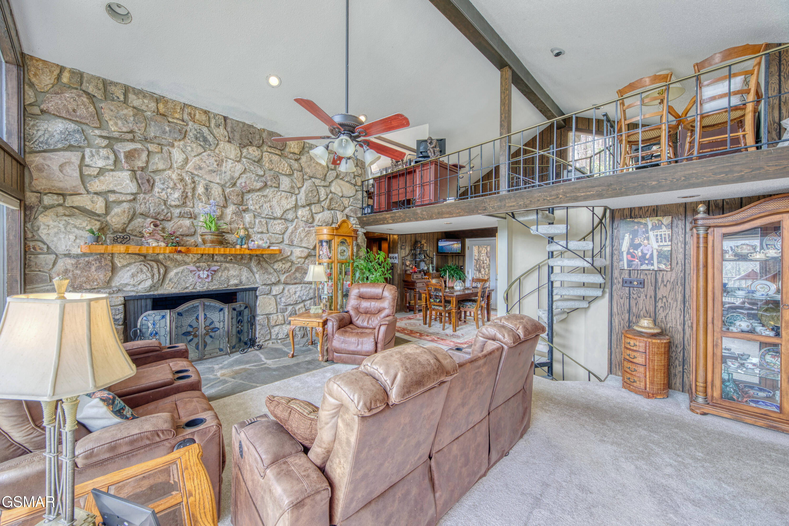 647 Sunshine Trail Trail