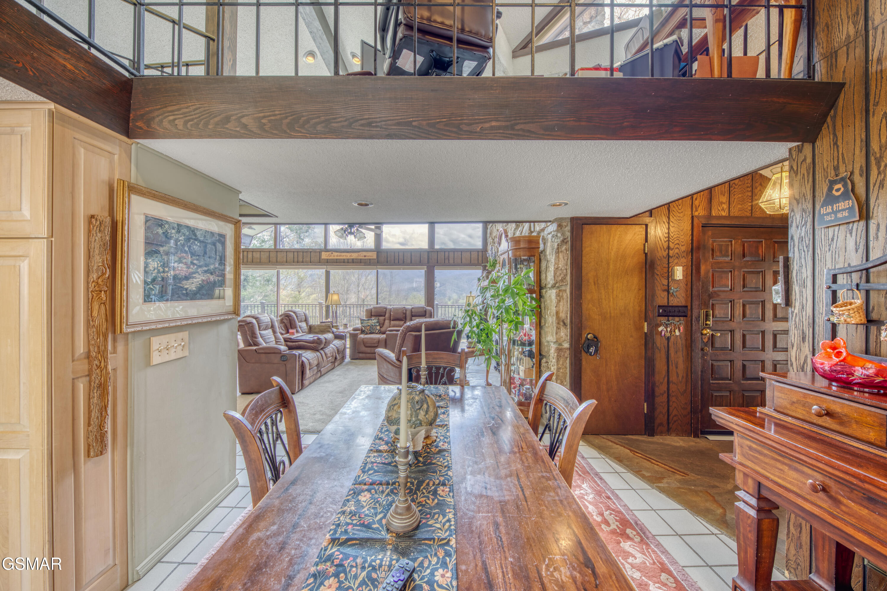 647 Sunshine Trail Trail