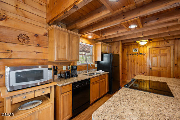 2415 N School House Gap Road Road