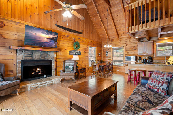 2415 N School House Gap Road Road