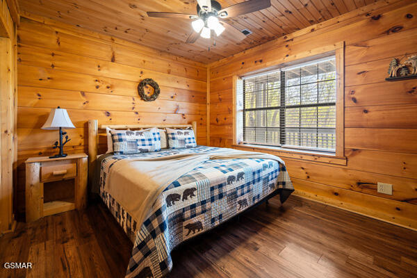 2415 N School House Gap Road Road