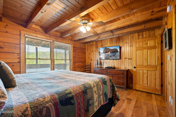 2415 N School House Gap Road Road