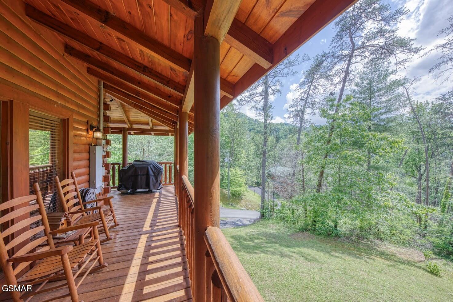2329 Willow Lane Lane