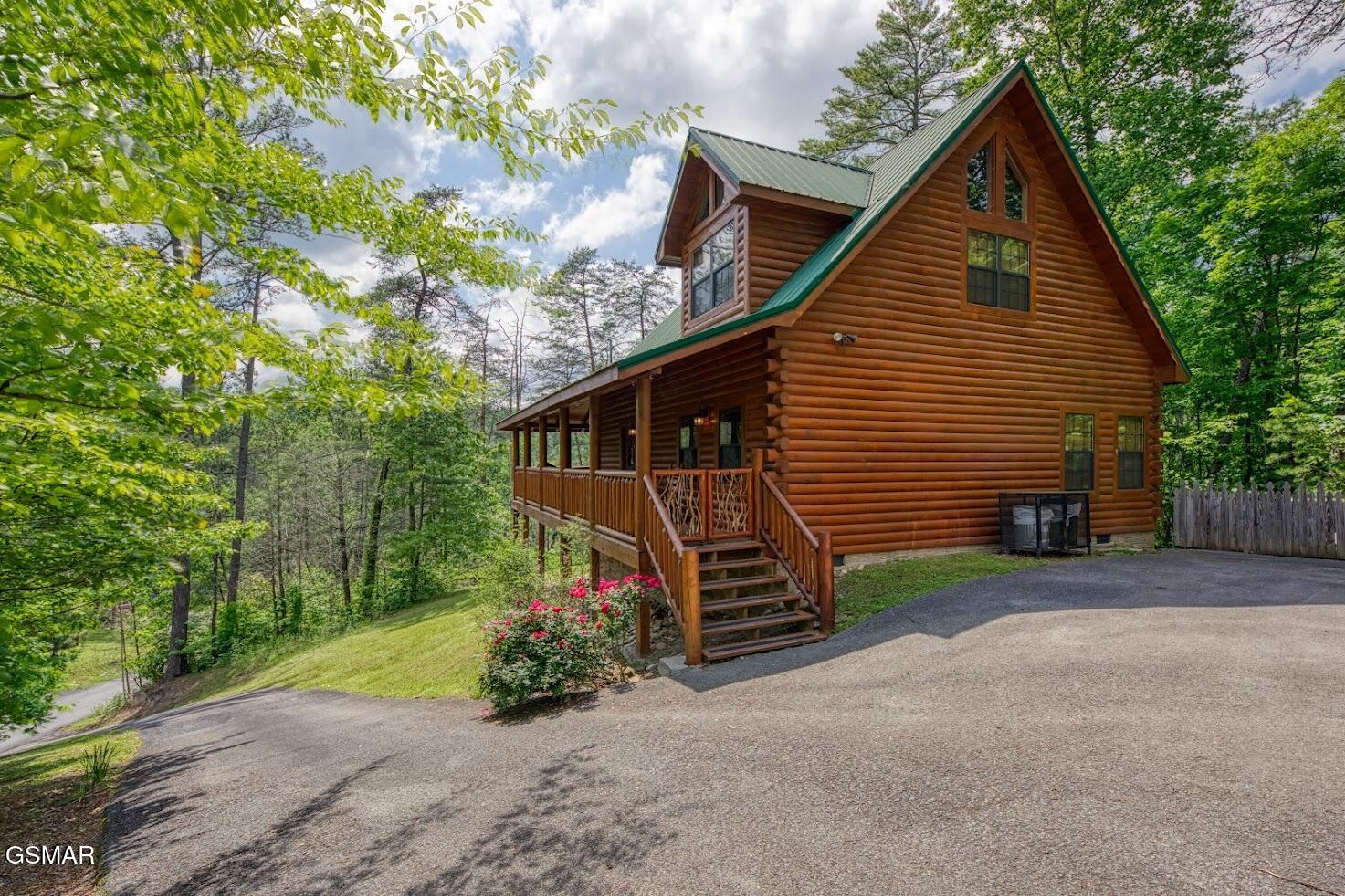 2329 Willow Lane Lane