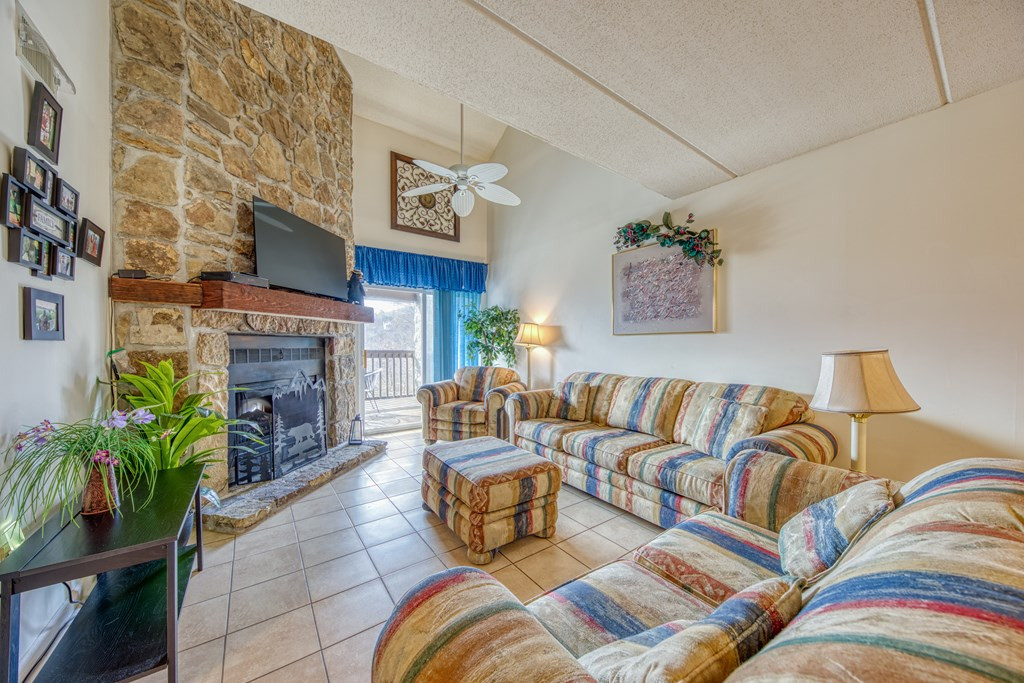 1155 Upper Alpine Way, Unit: #303