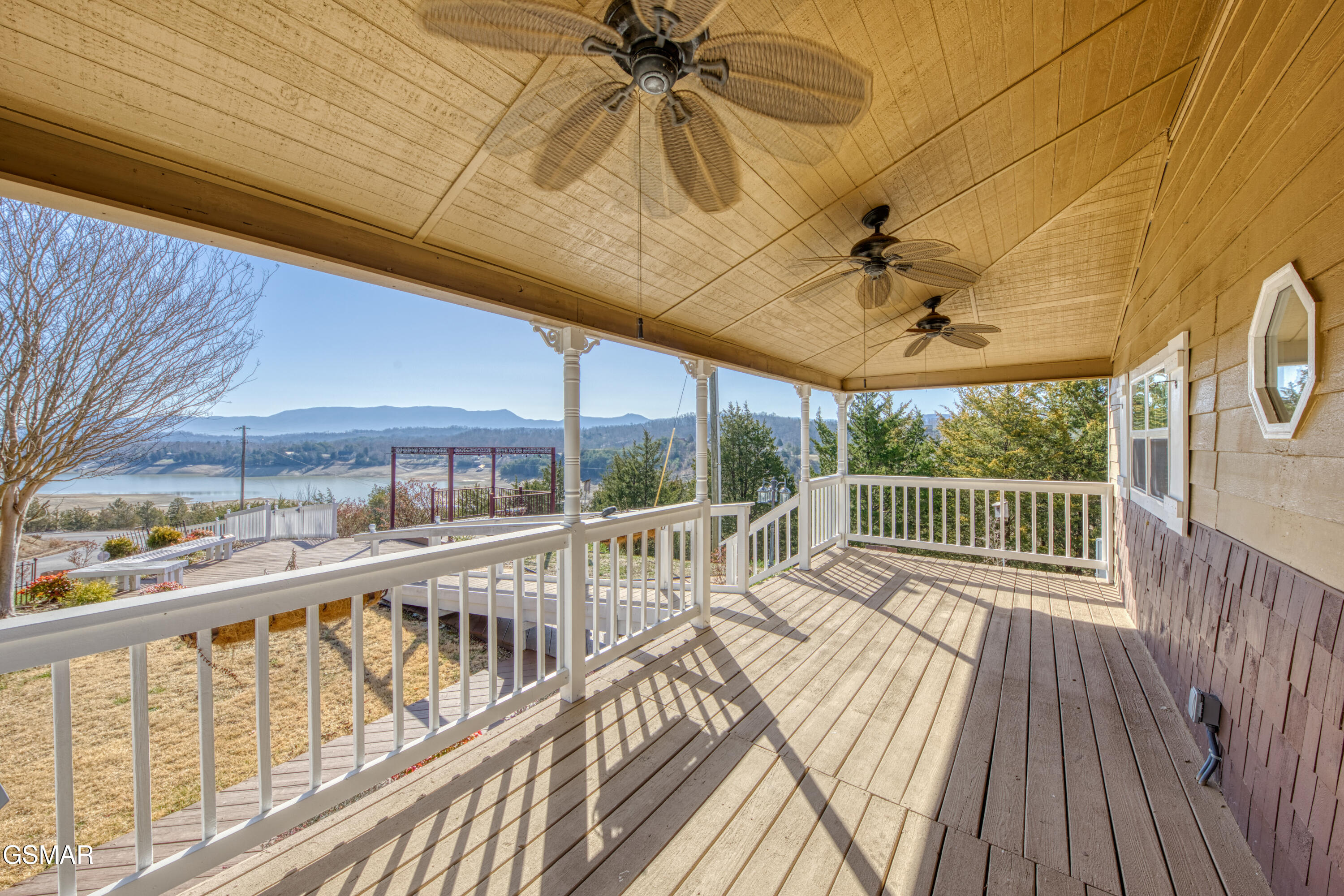 1110 Bayfront Drive Drive