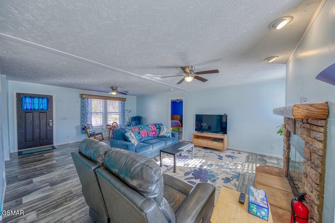 3143 Webbing Way Way