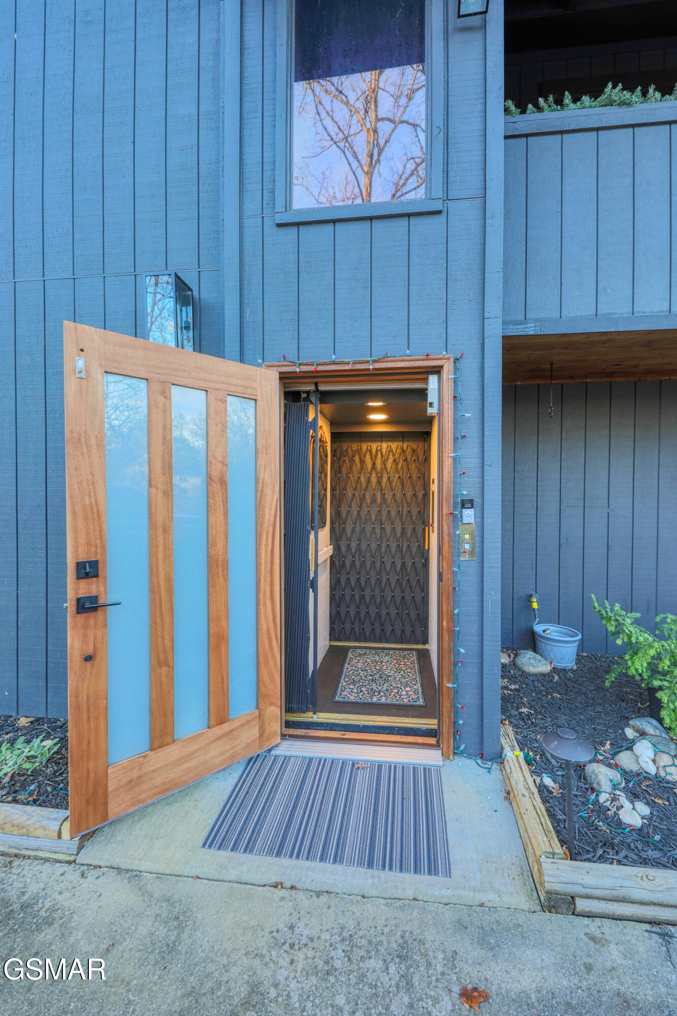 333 Enchanted Forest Lane Lane