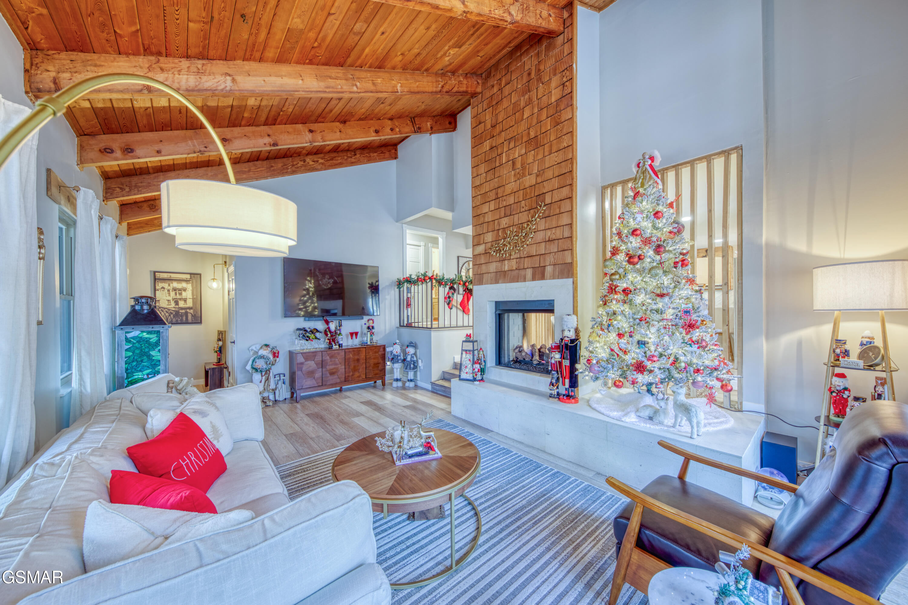 333 Enchanted Forest Lane Lane