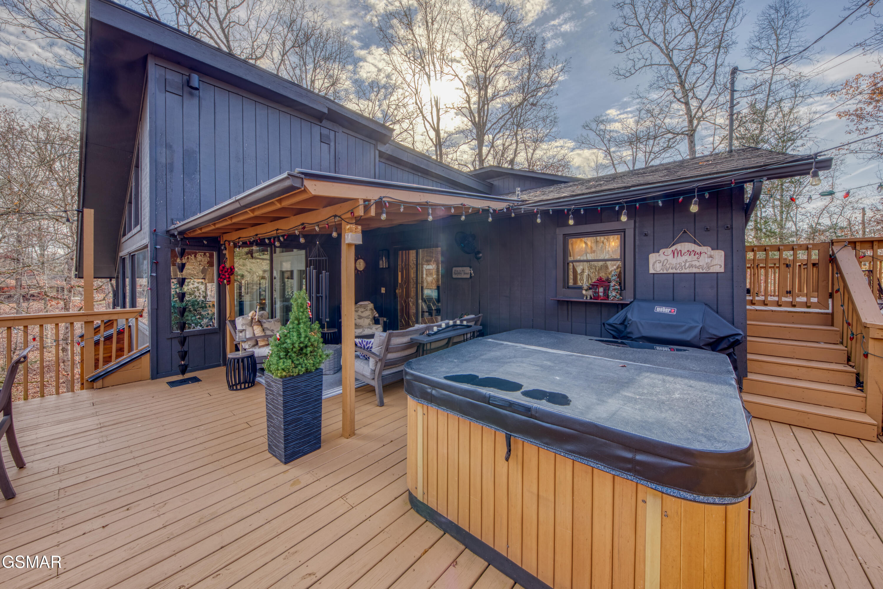 333 Enchanted Forest Lane Lane