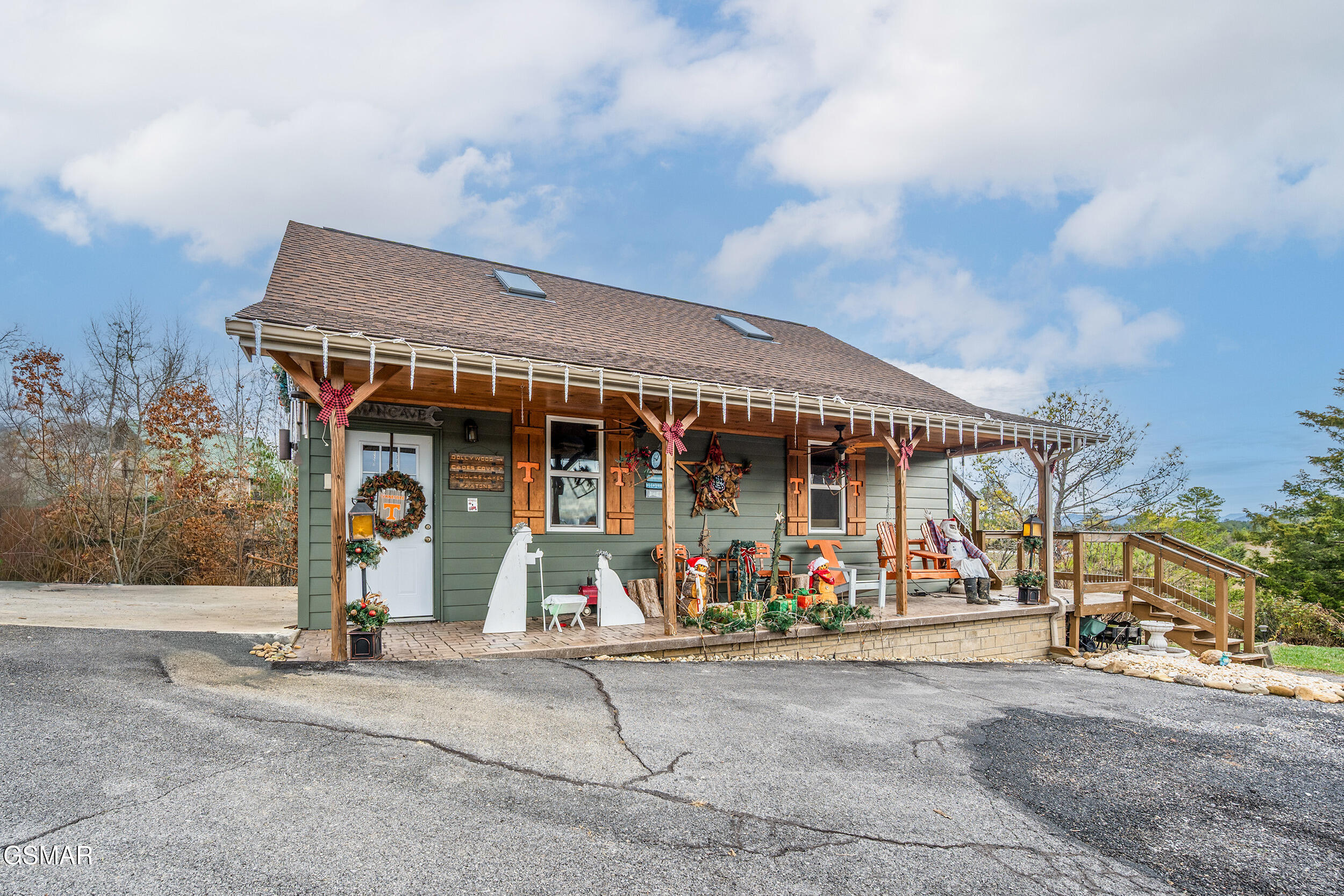 1728 Morning View Lane Lane