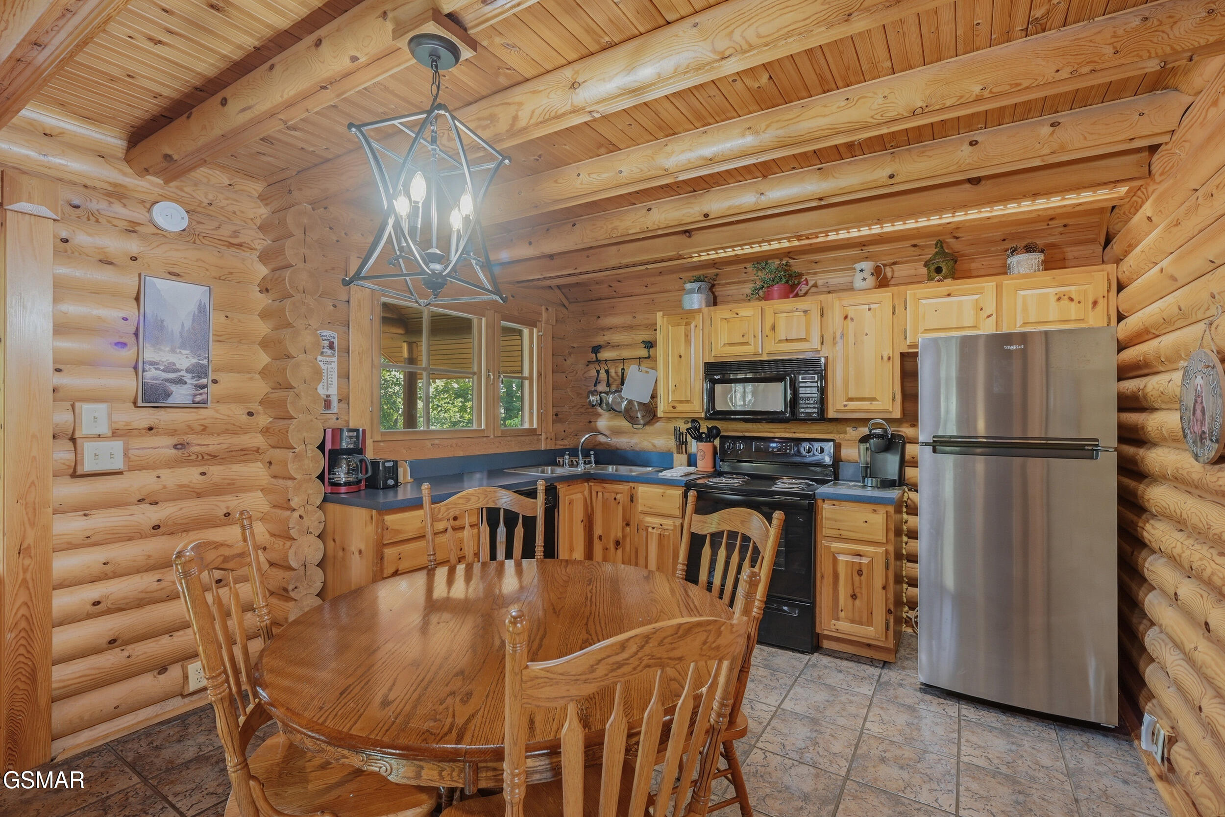 917 Pine Cone Way Way