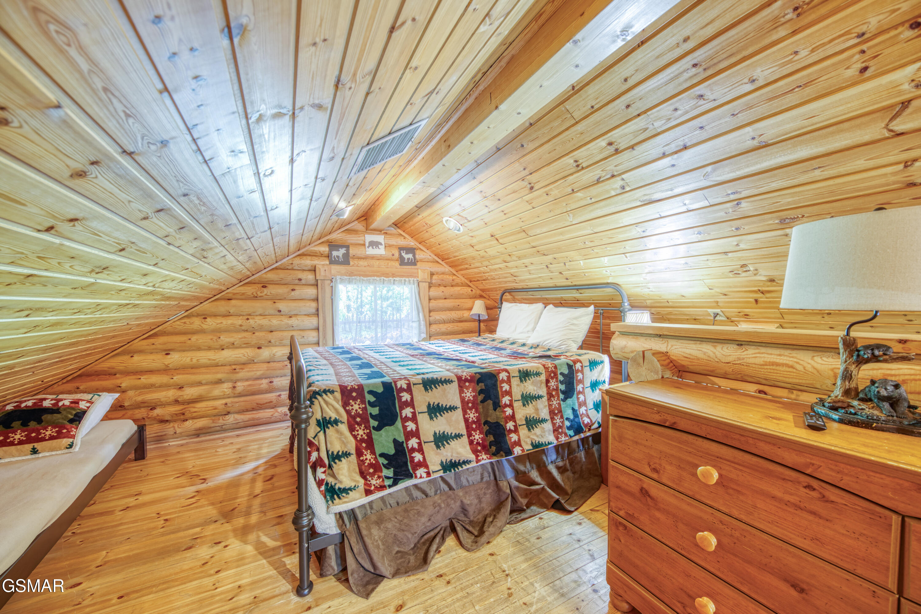 917 Pine Cone Way Way