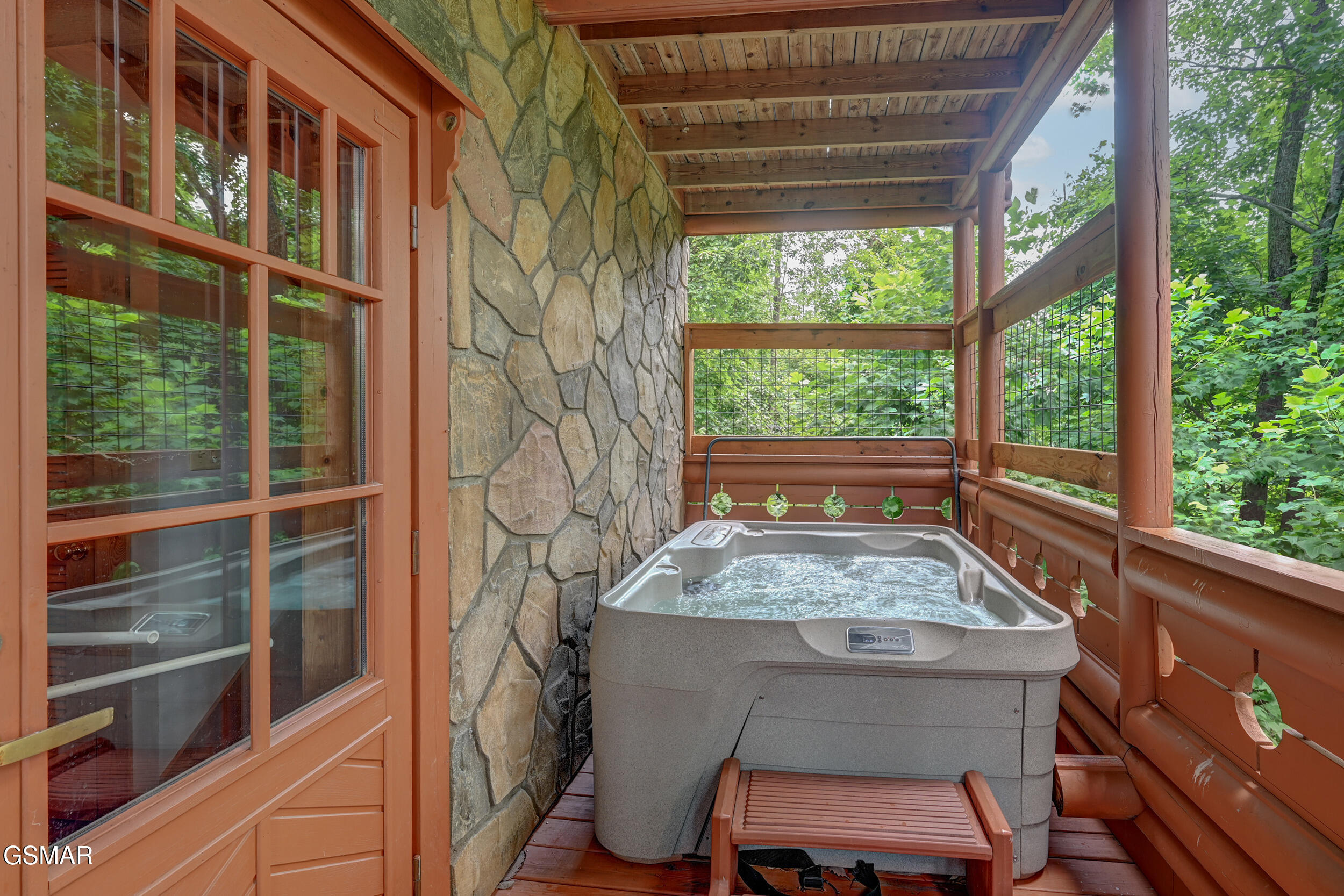 917 Pine Cone Way Way