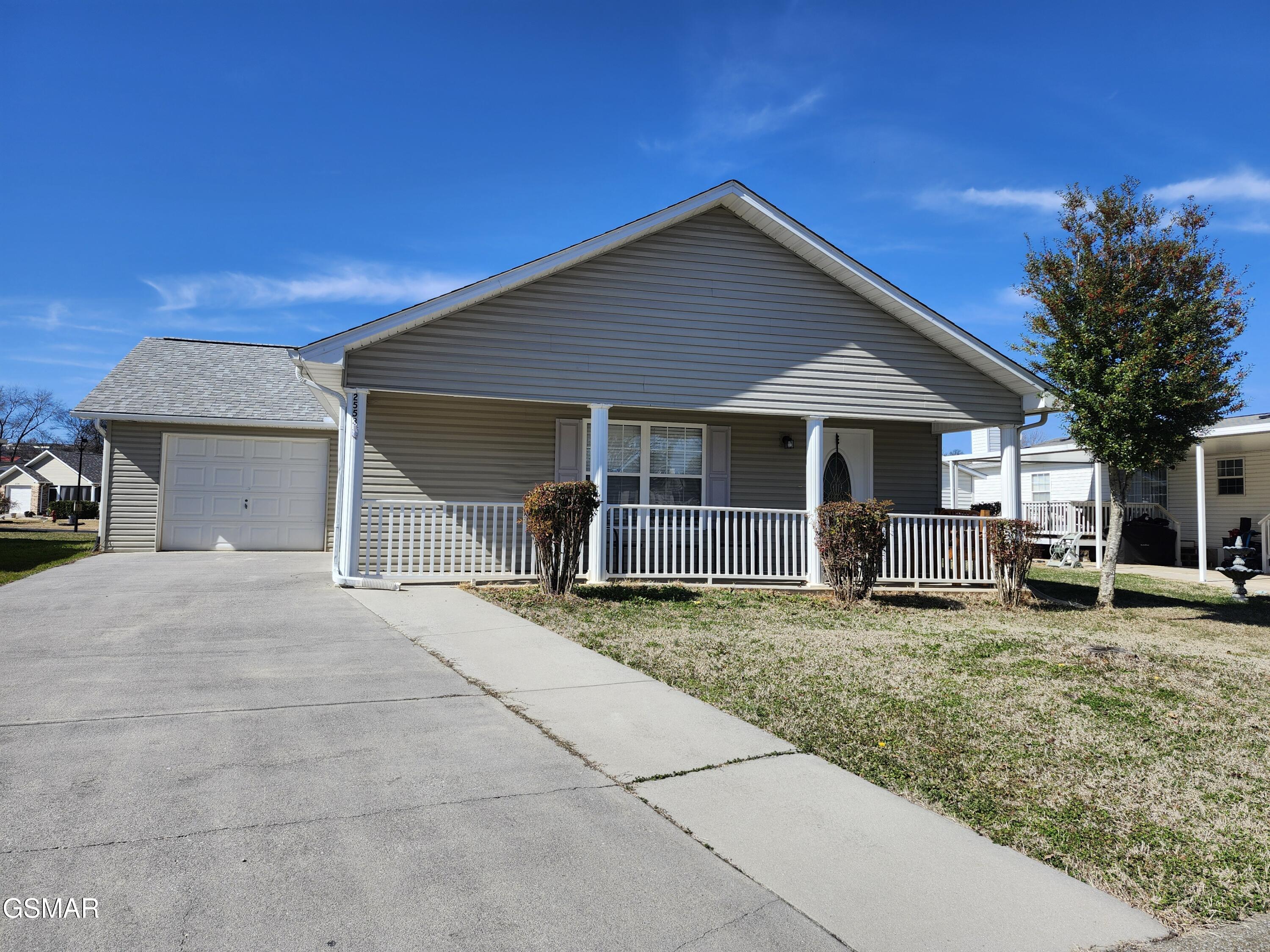2553 Bay Meadows Way