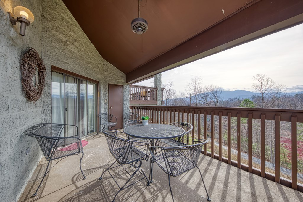 1155 Upper Alpine Way, Unit: #303
