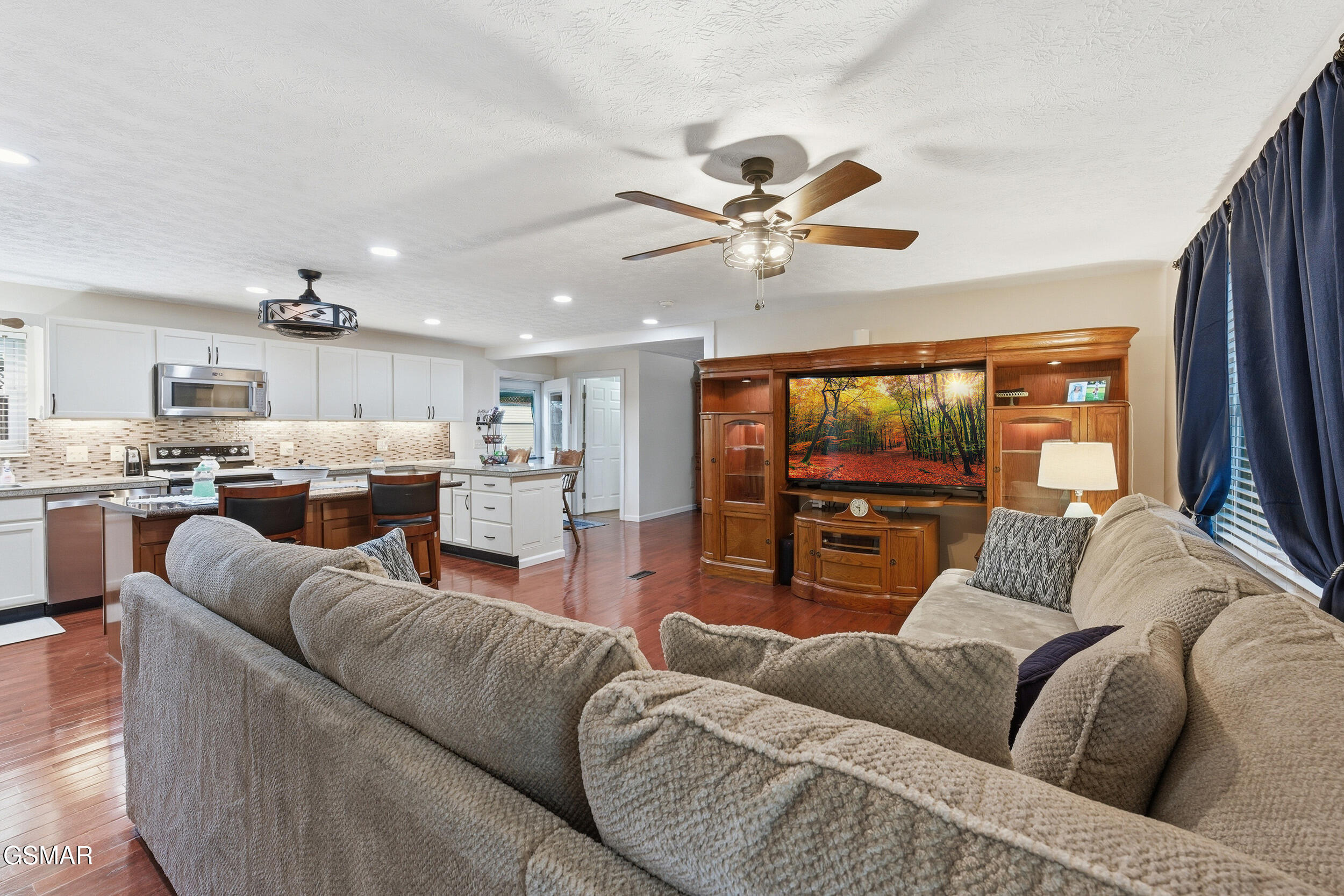 321 Smoky View Road