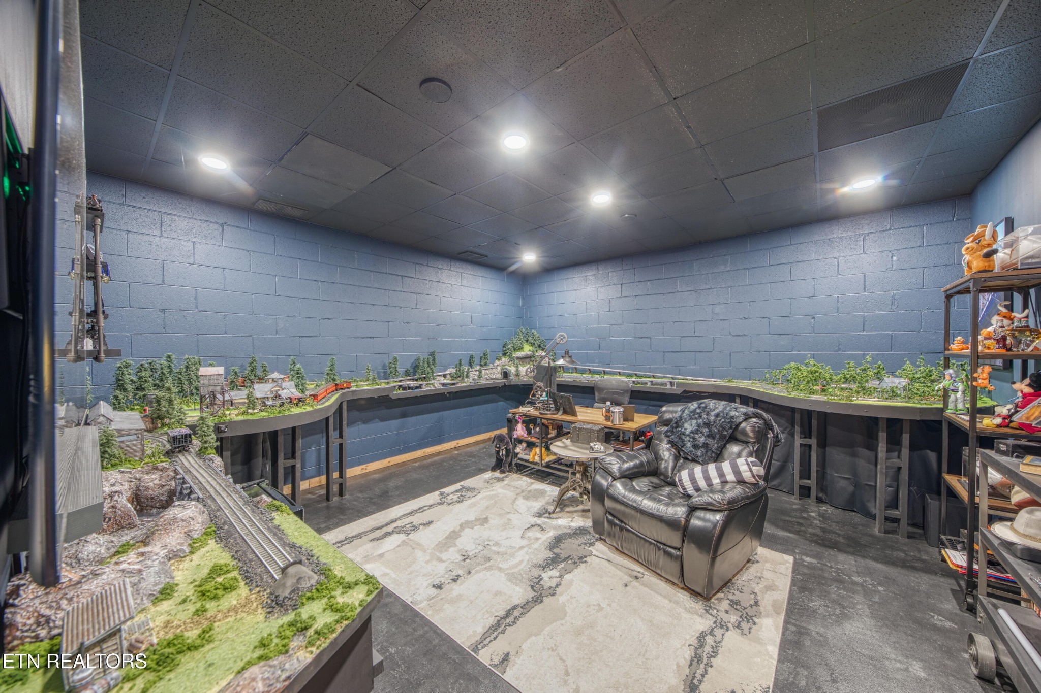 333 Enchanted Forest Lane