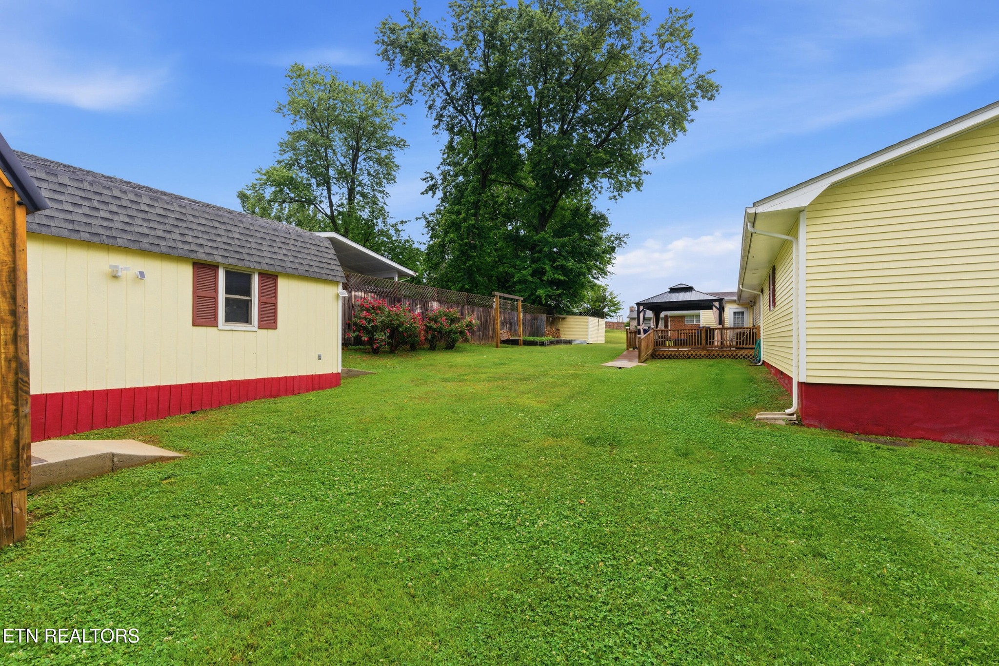 321 Smoky View Rd