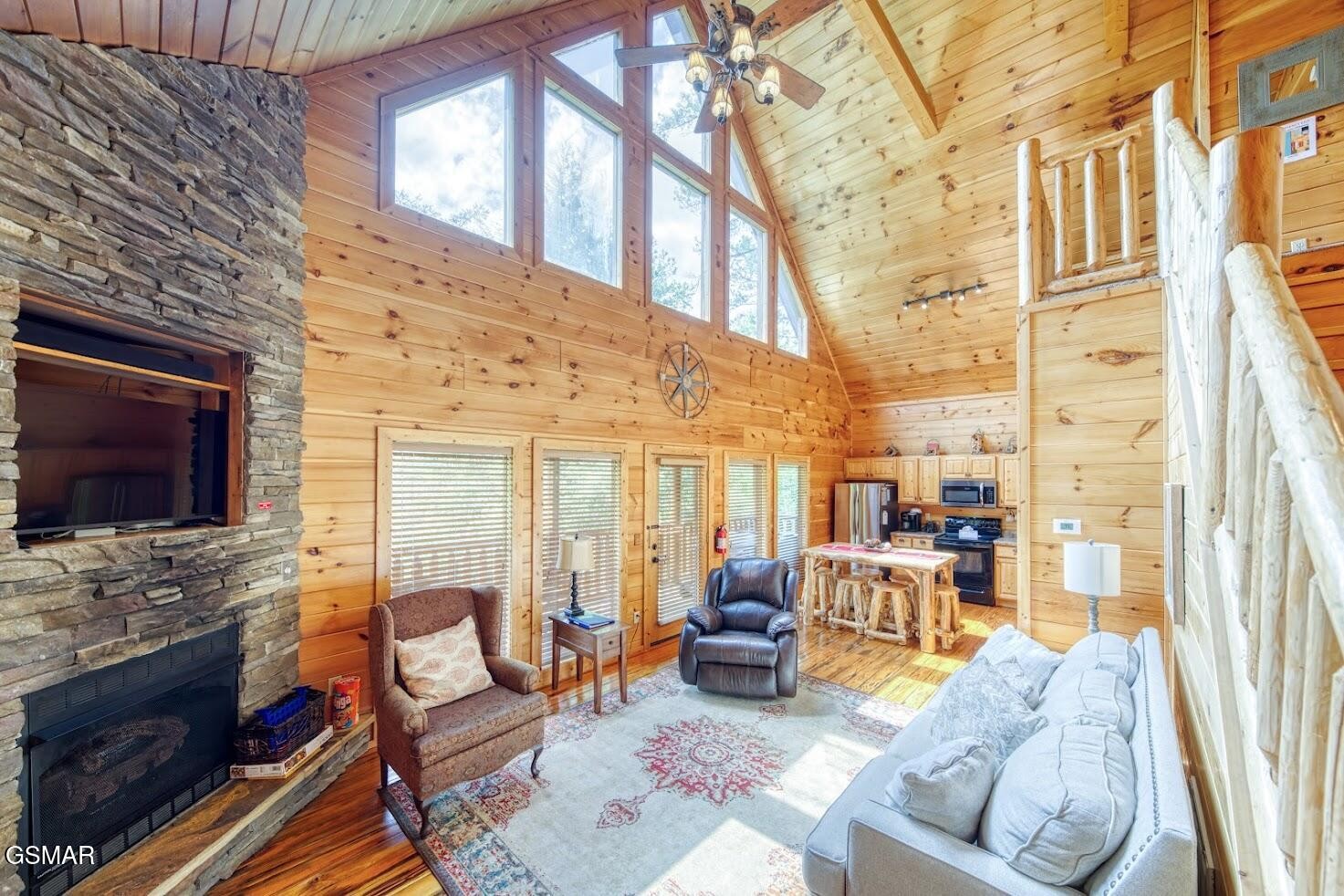 2329 Willow Lane