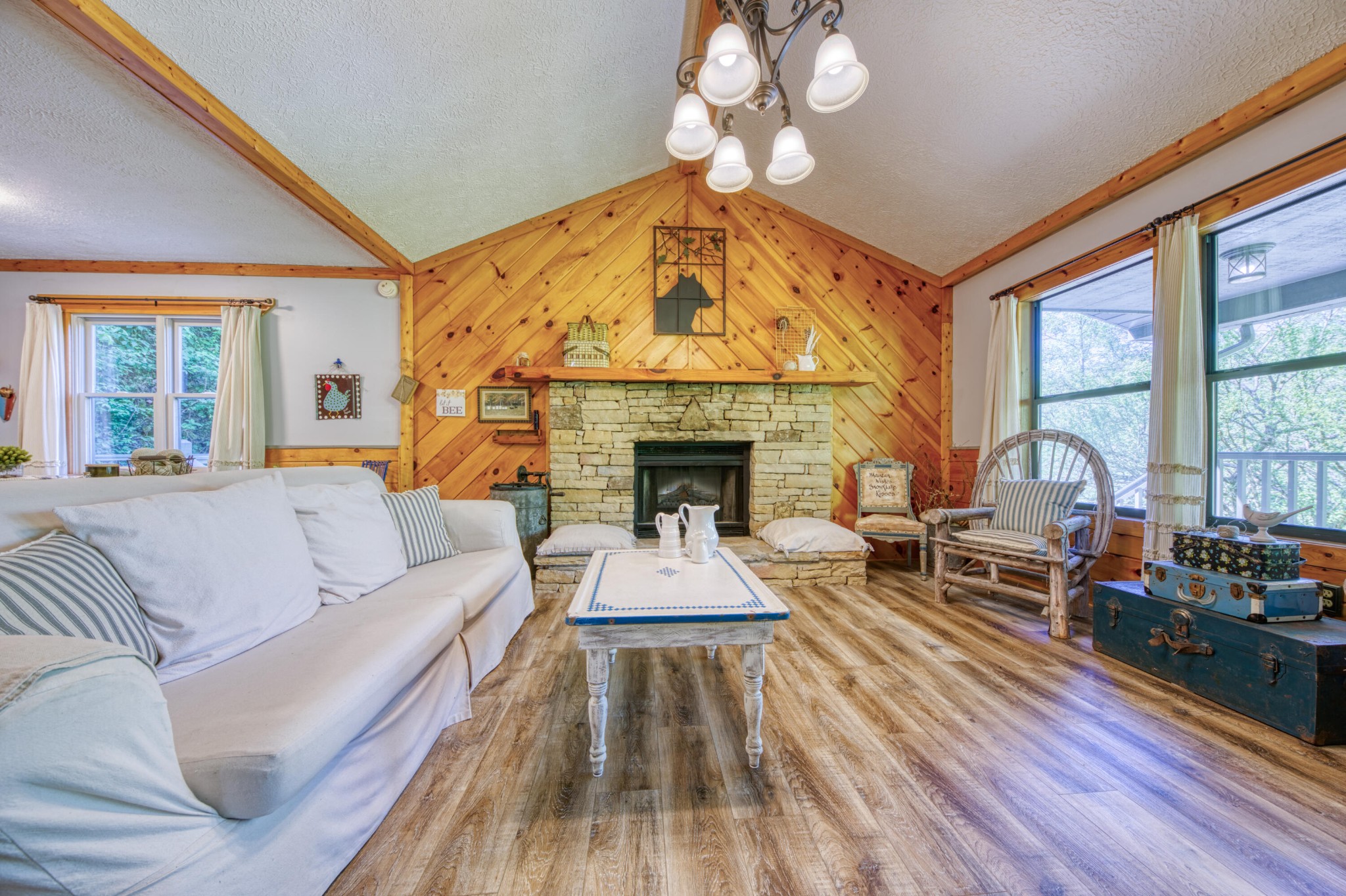 3654 Pittman Center Rd