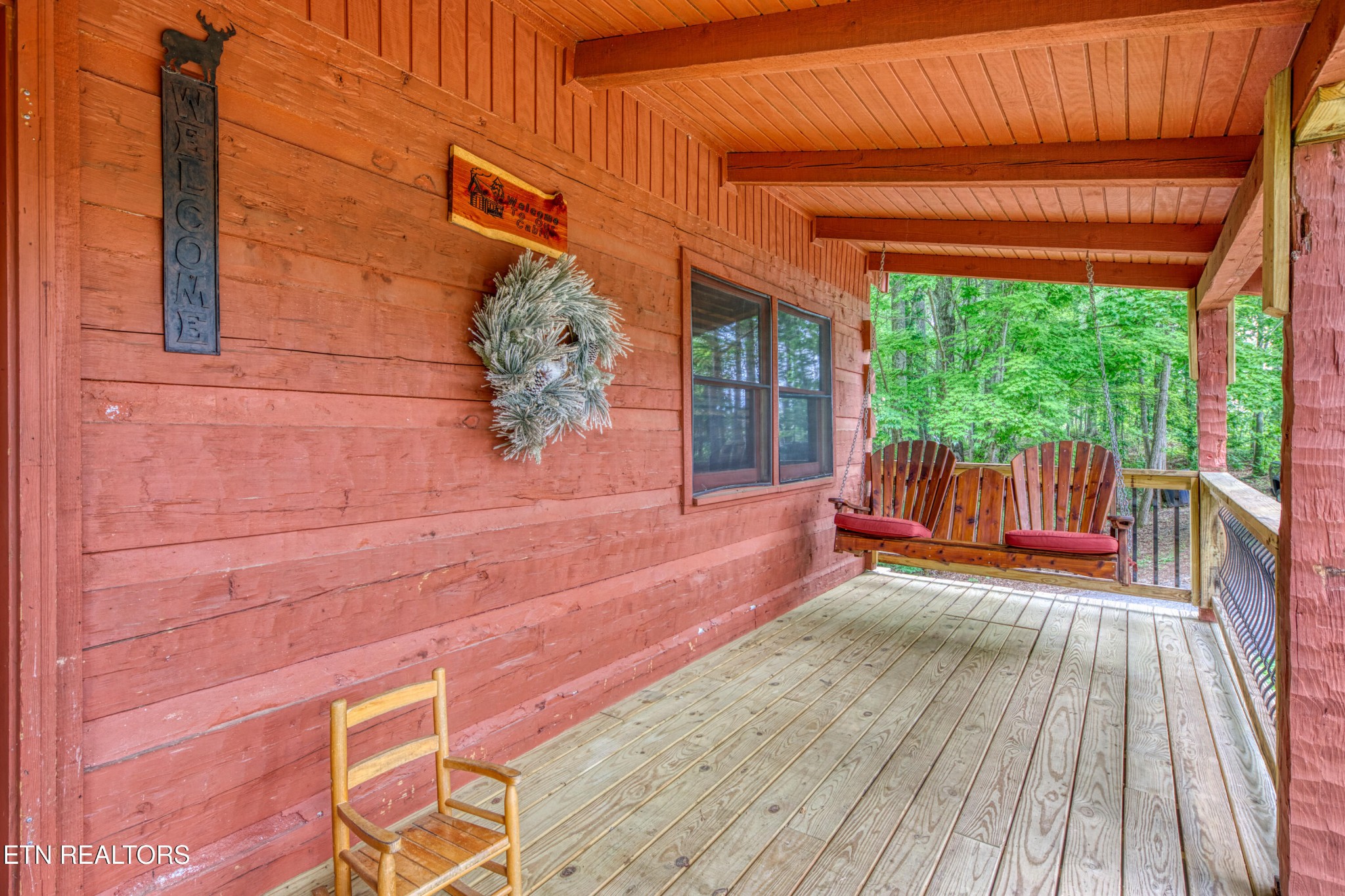 1136 E Foothills Drive